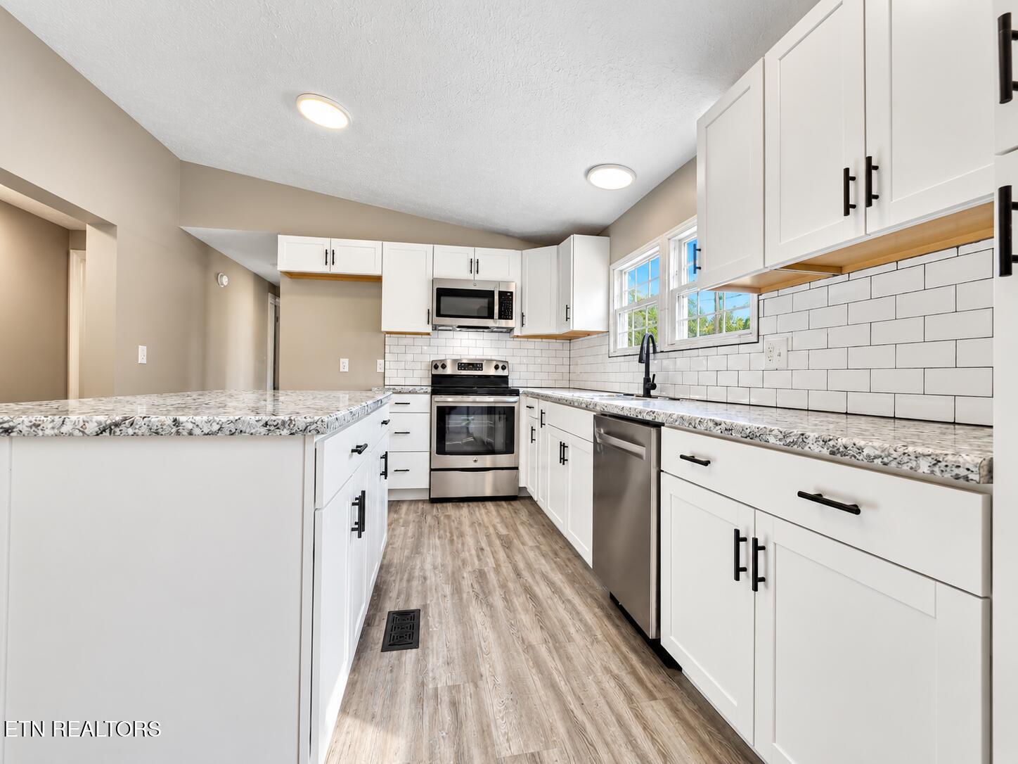 271 High Ridge Court Maynardville TN 37807