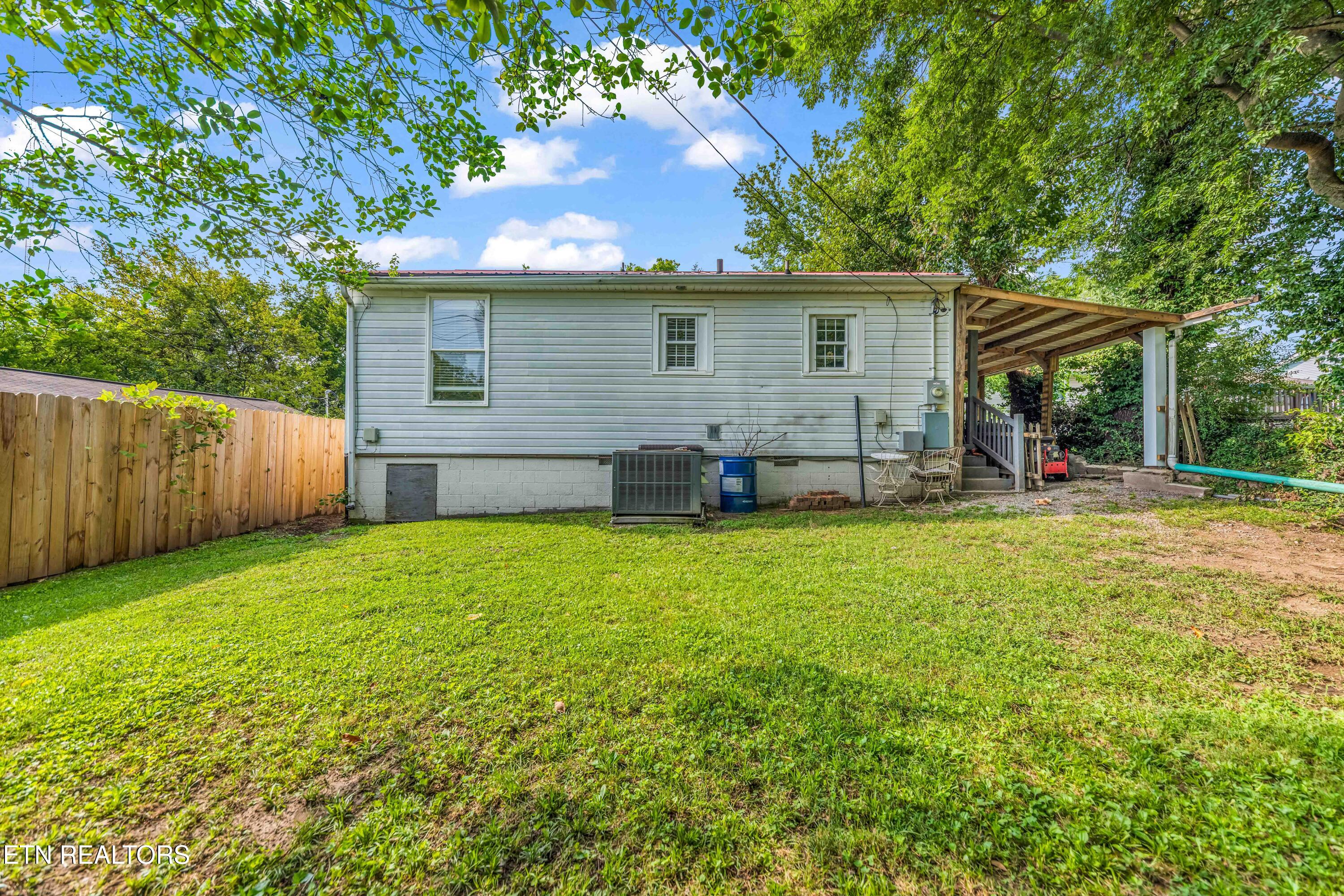 118 Cedar Avenue Knoxville TN 37917