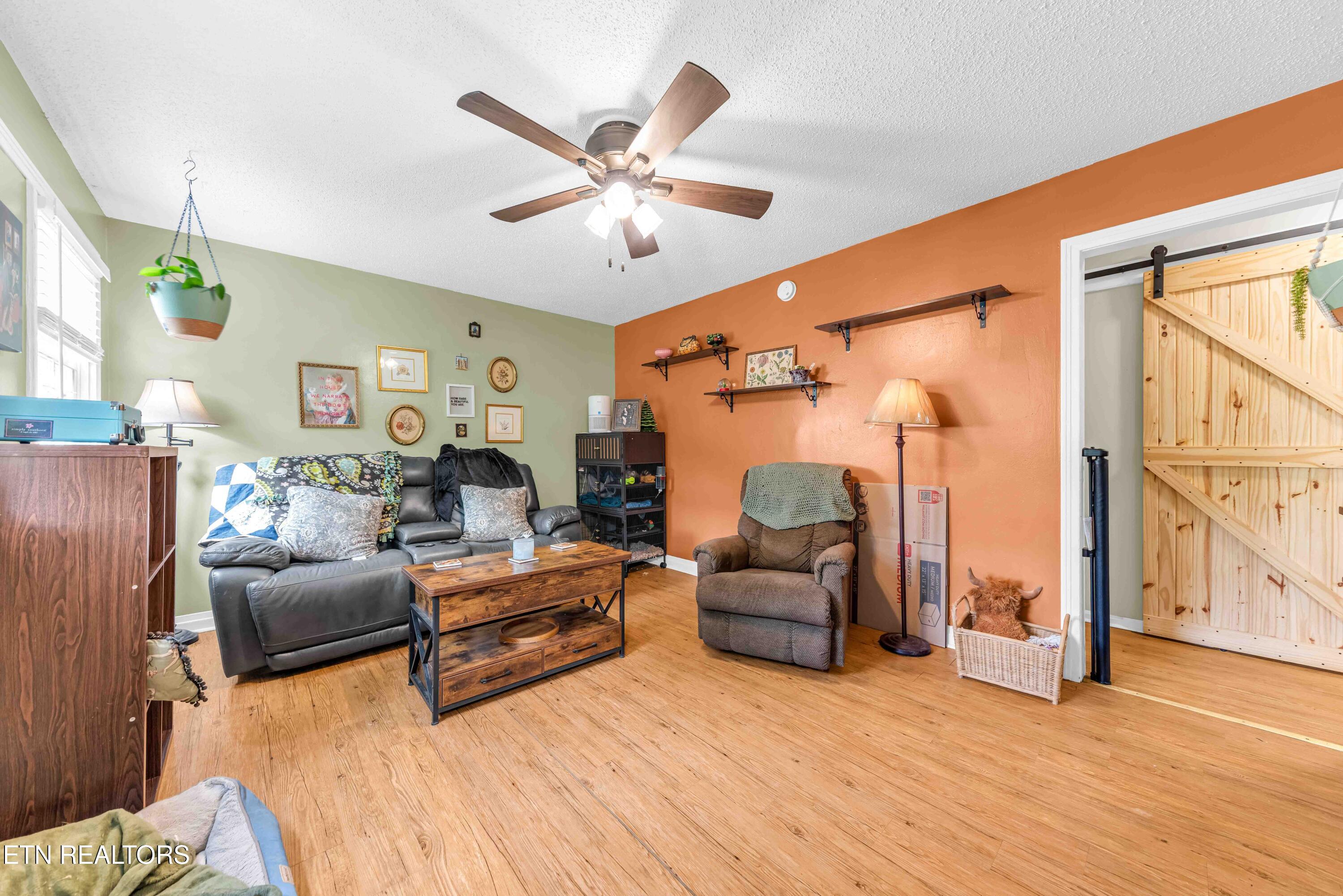 118 Cedar Avenue Knoxville TN 37917
