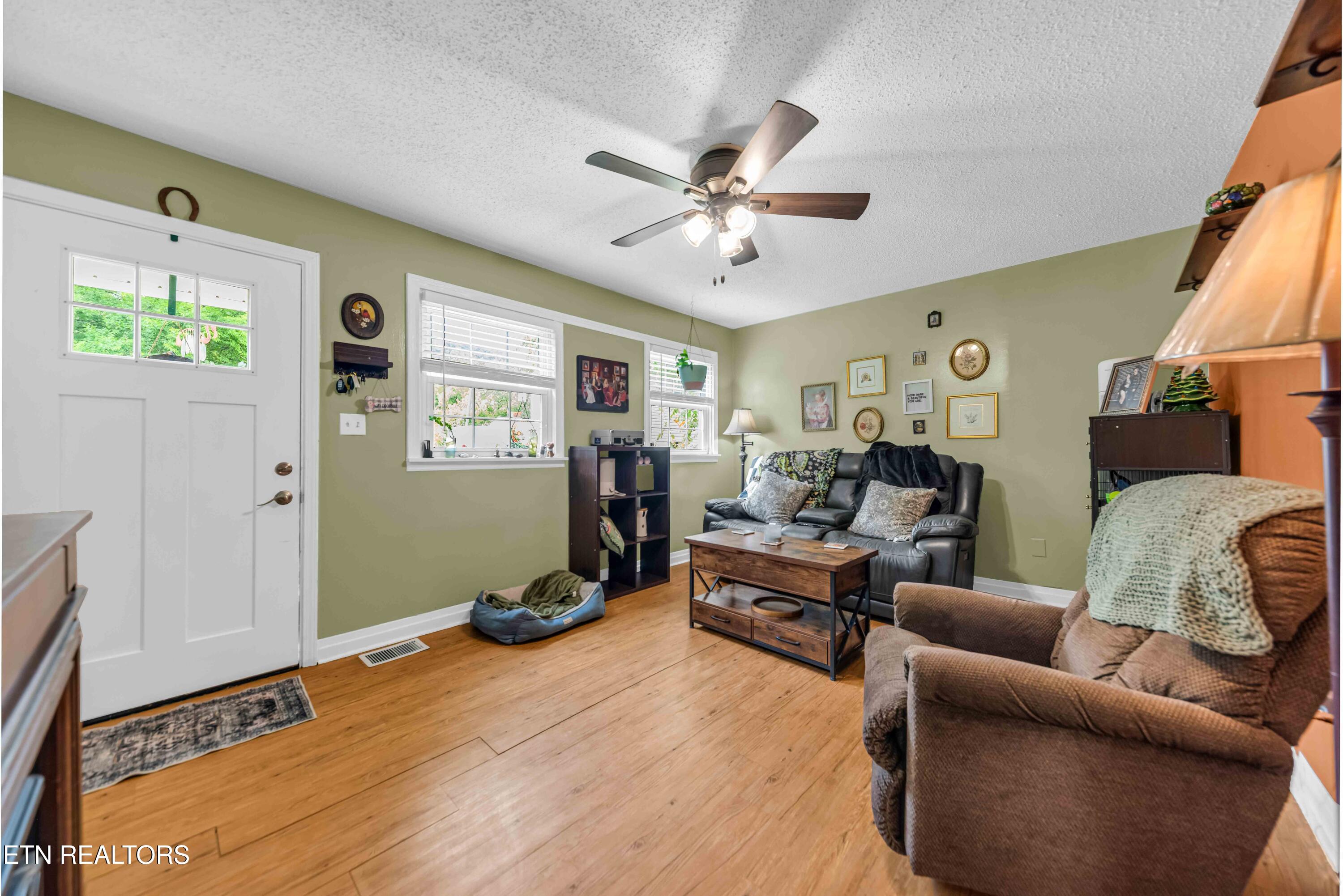118 Cedar Avenue Knoxville TN 37917