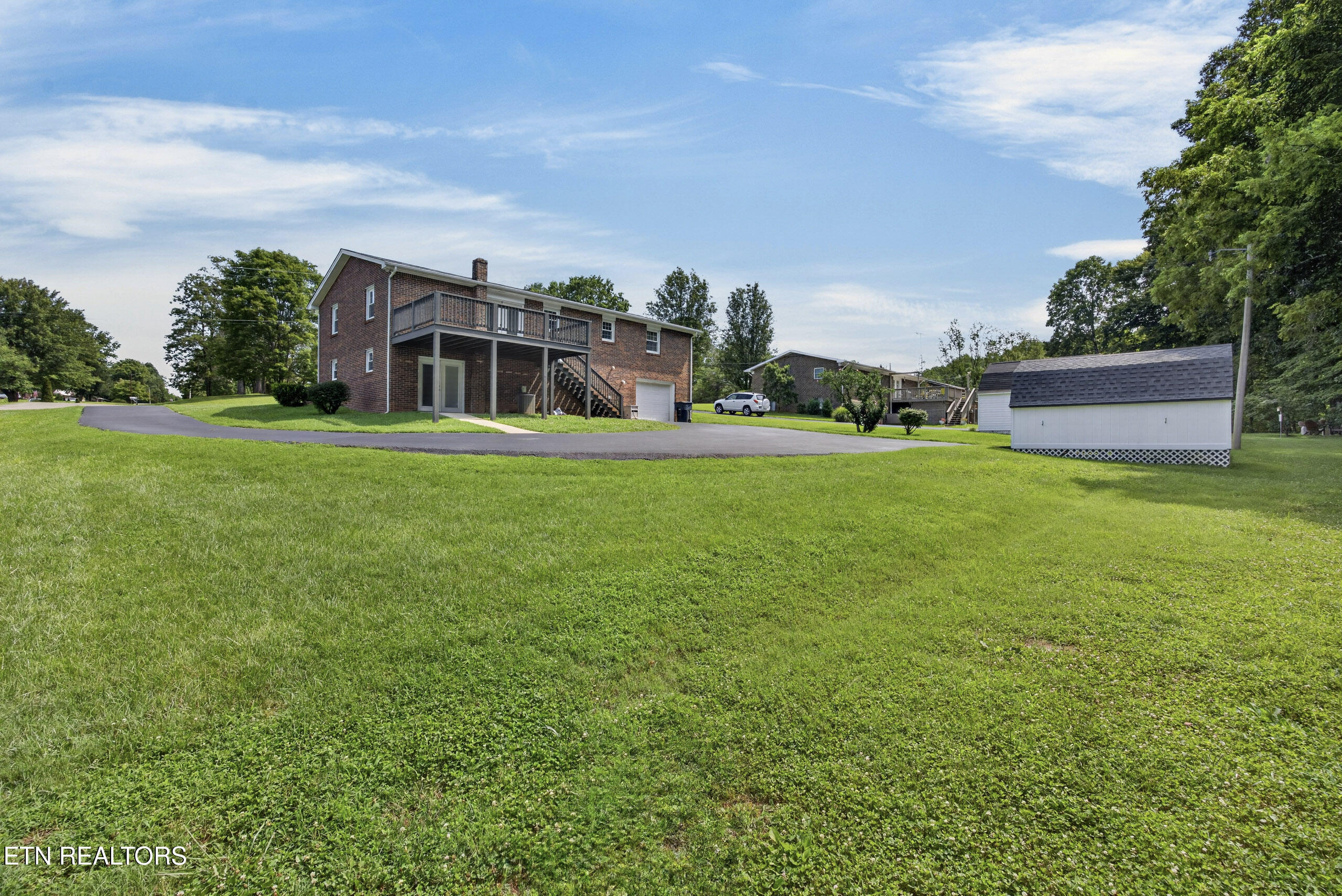 1716 Brookdale Avenue Cookeville TN 38506