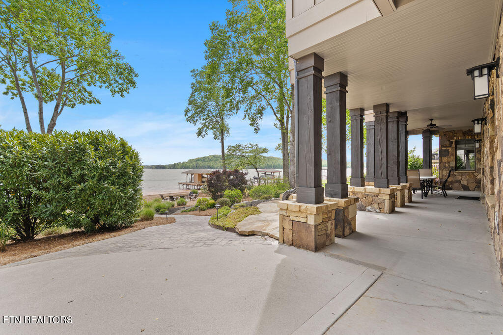 129 Saligugi Way Loudon TN 37774