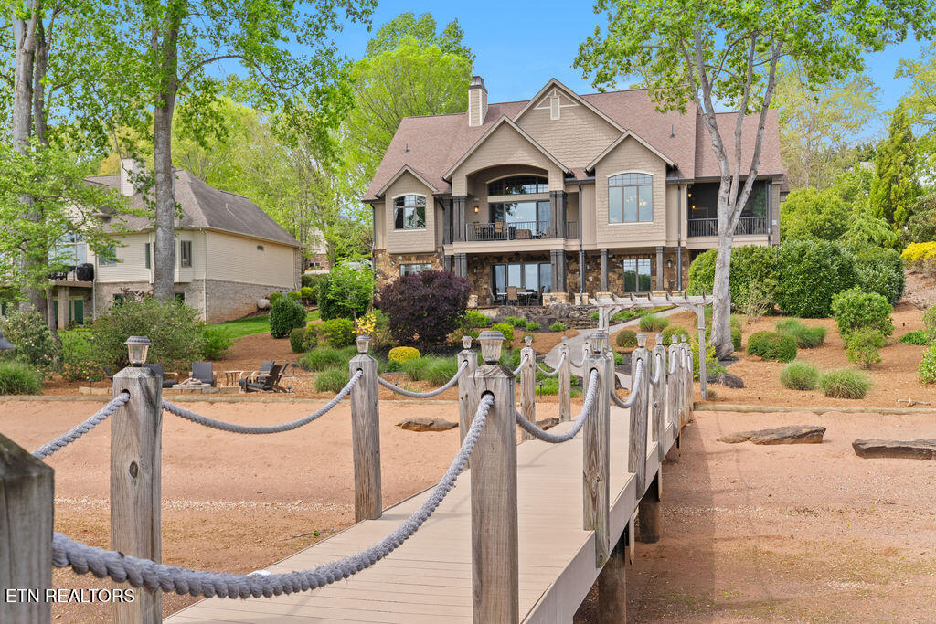 129 Saligugi Way Loudon TN 37774