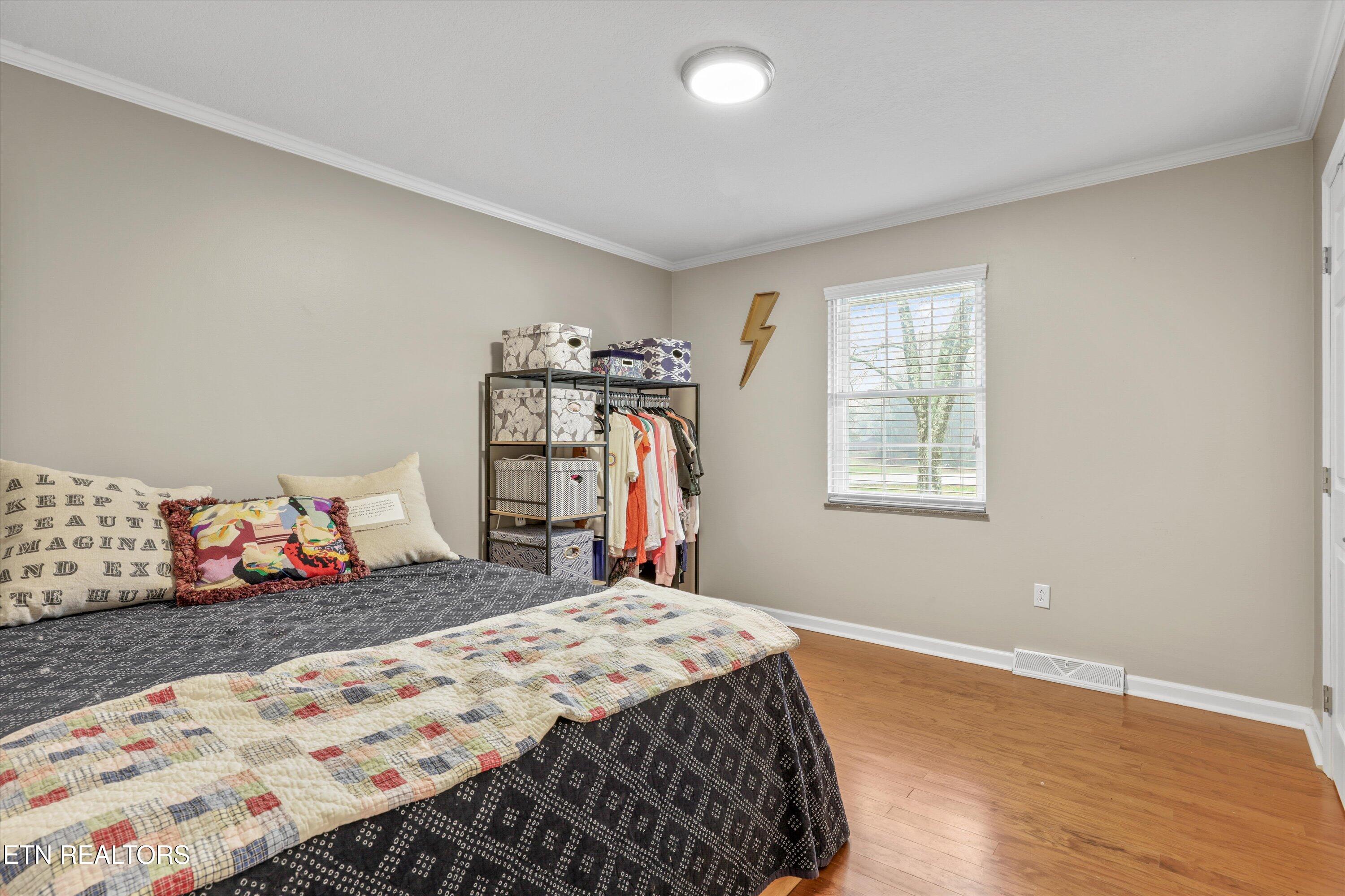 4516 Green Castle Road Louisville TN 37777