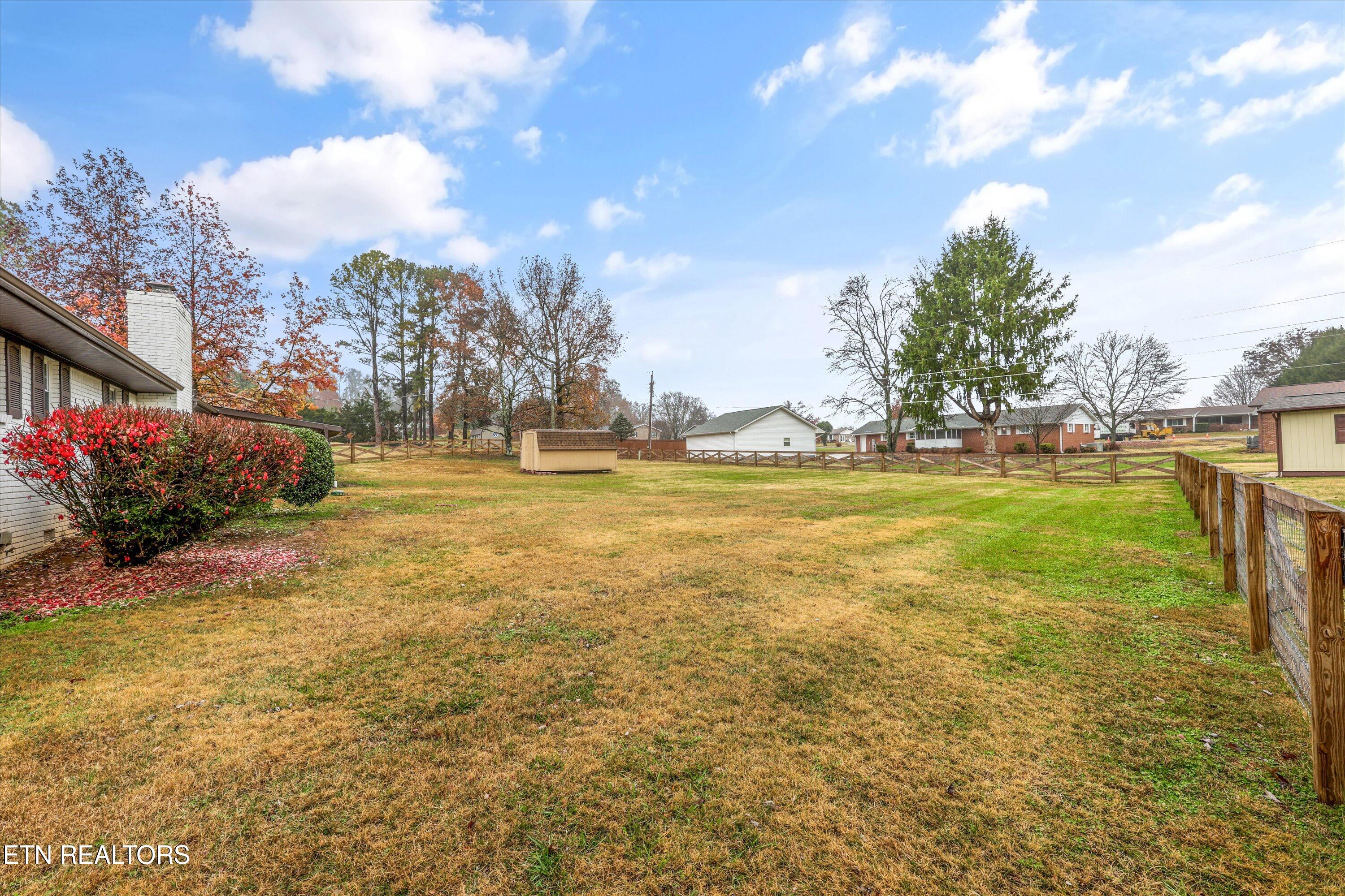 4516 Green Castle Road Louisville TN 37777