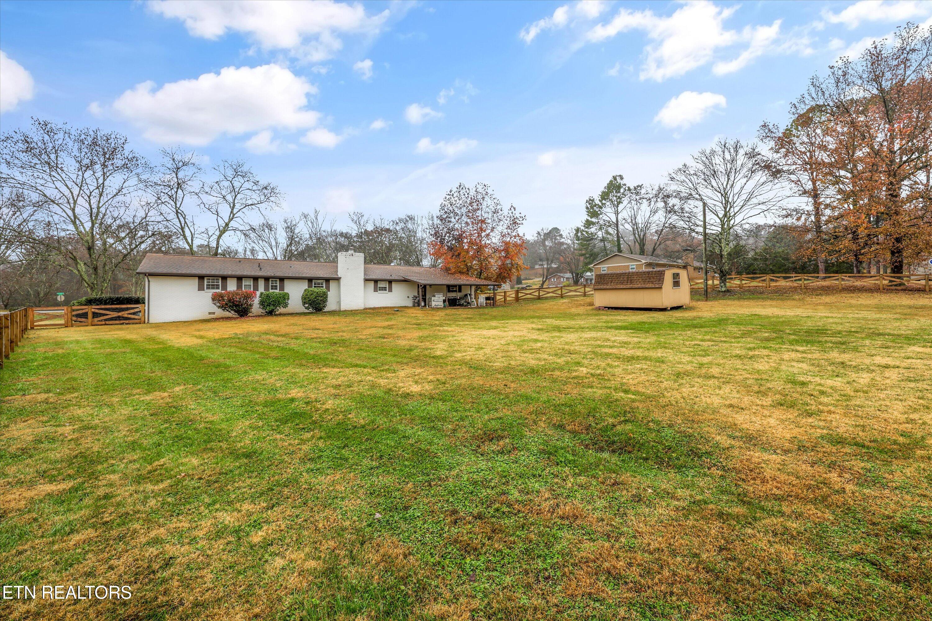 4516 Green Castle Road Louisville TN 37777
