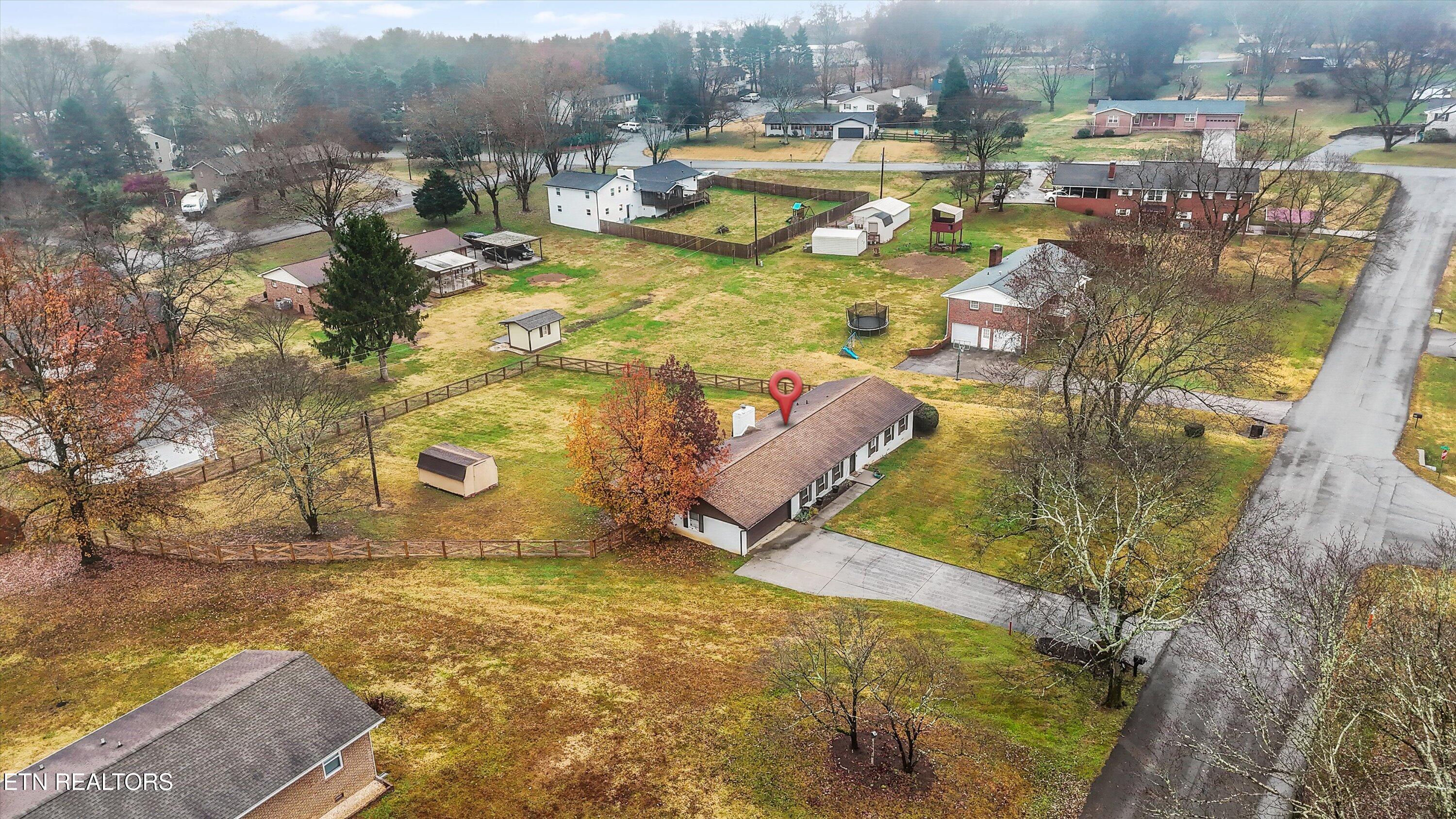 4516 Green Castle Road Louisville TN 37777