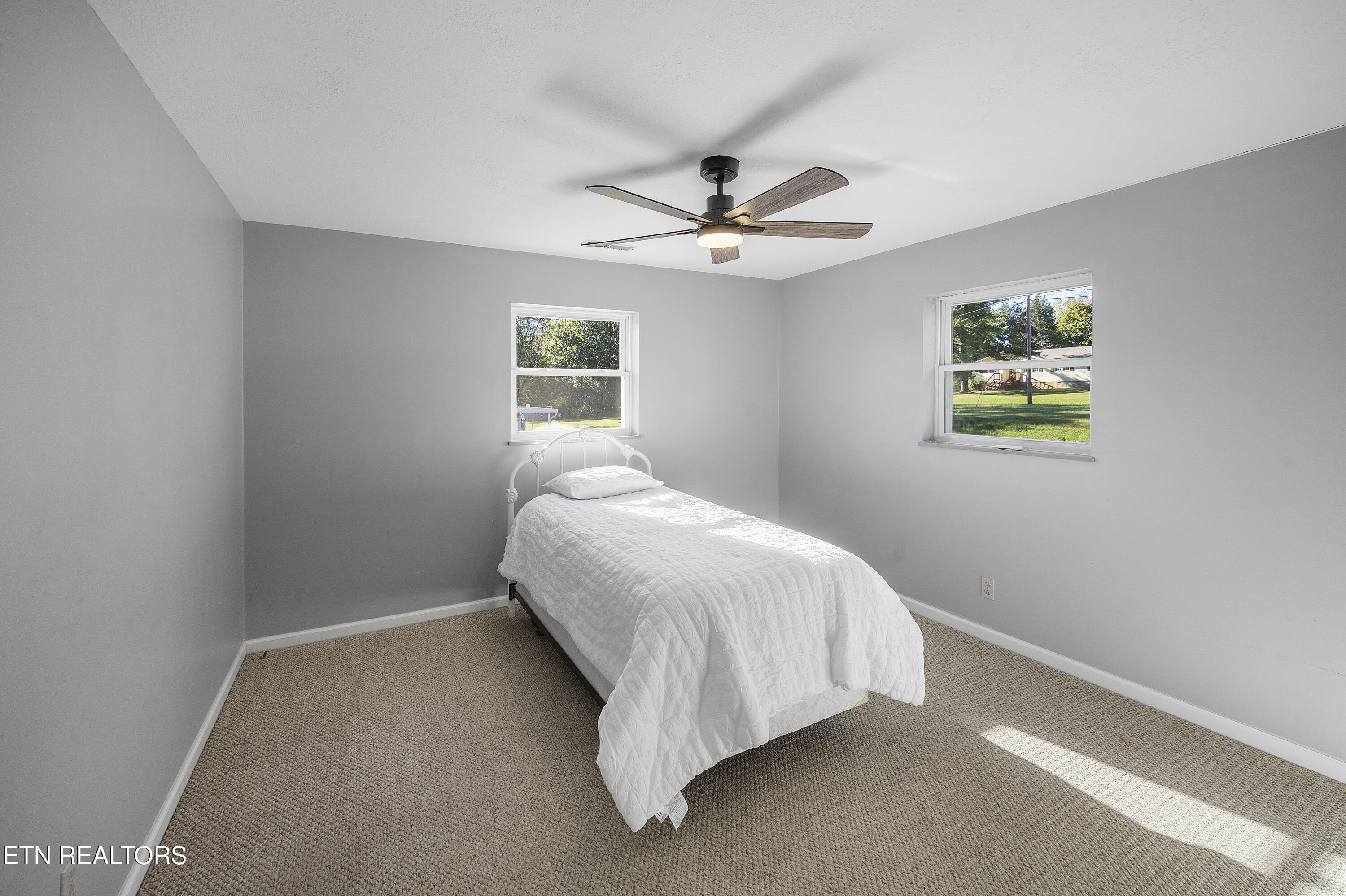 7433 Palmyra Drive Knoxville TN 37918