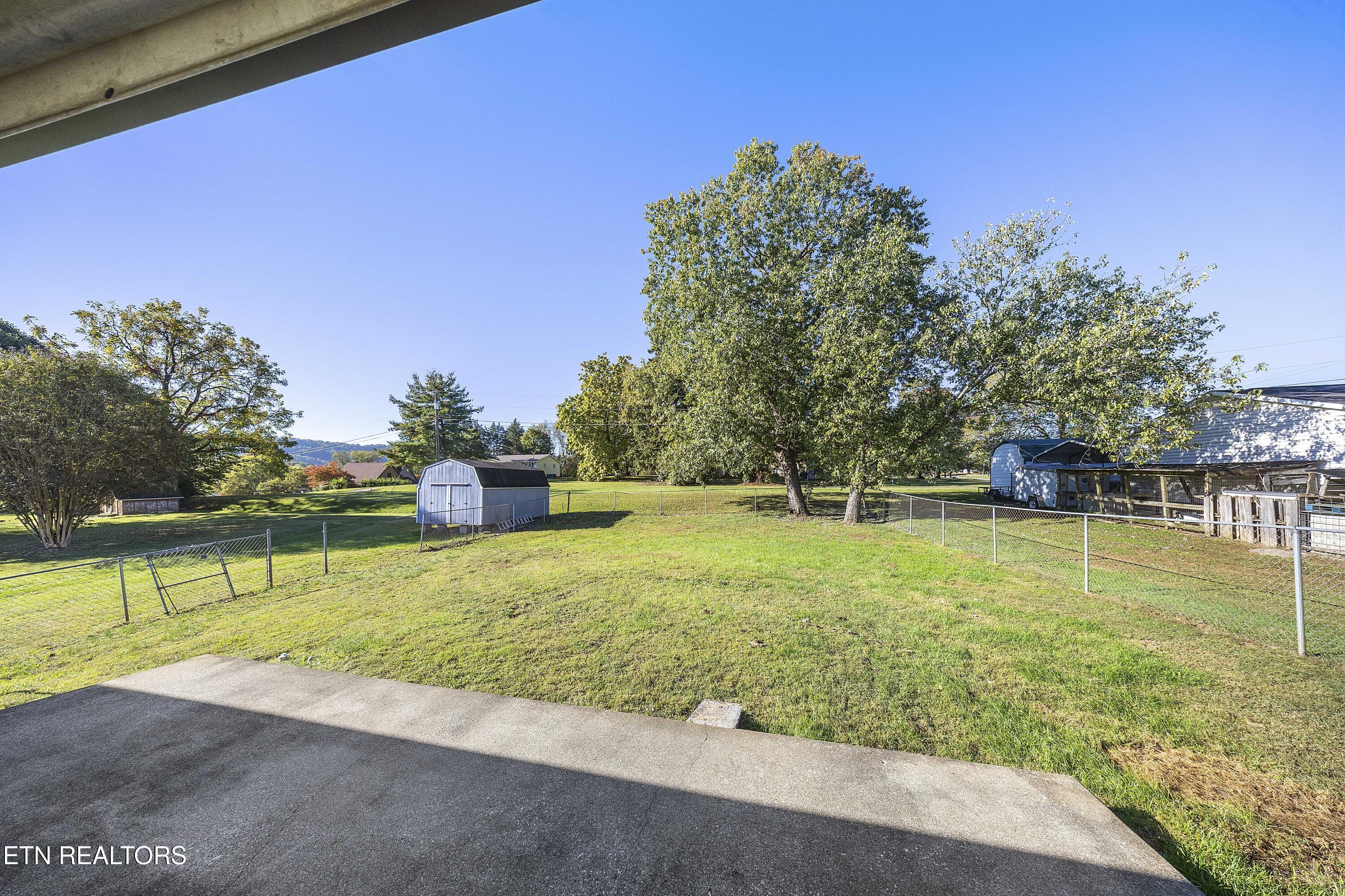 7433 Palmyra Drive Knoxville TN 37918