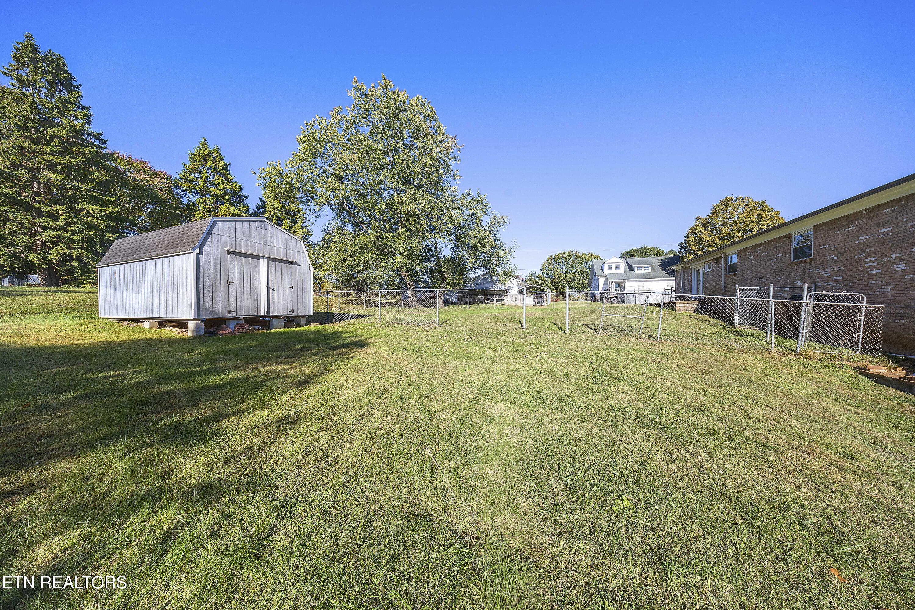 7433 Palmyra Drive Knoxville TN 37918