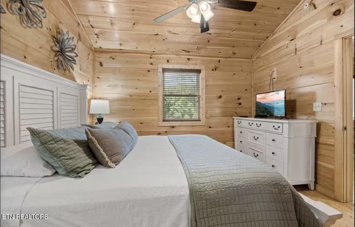 3204 Choctaw Hill Way Pigeon Forge TN 37863