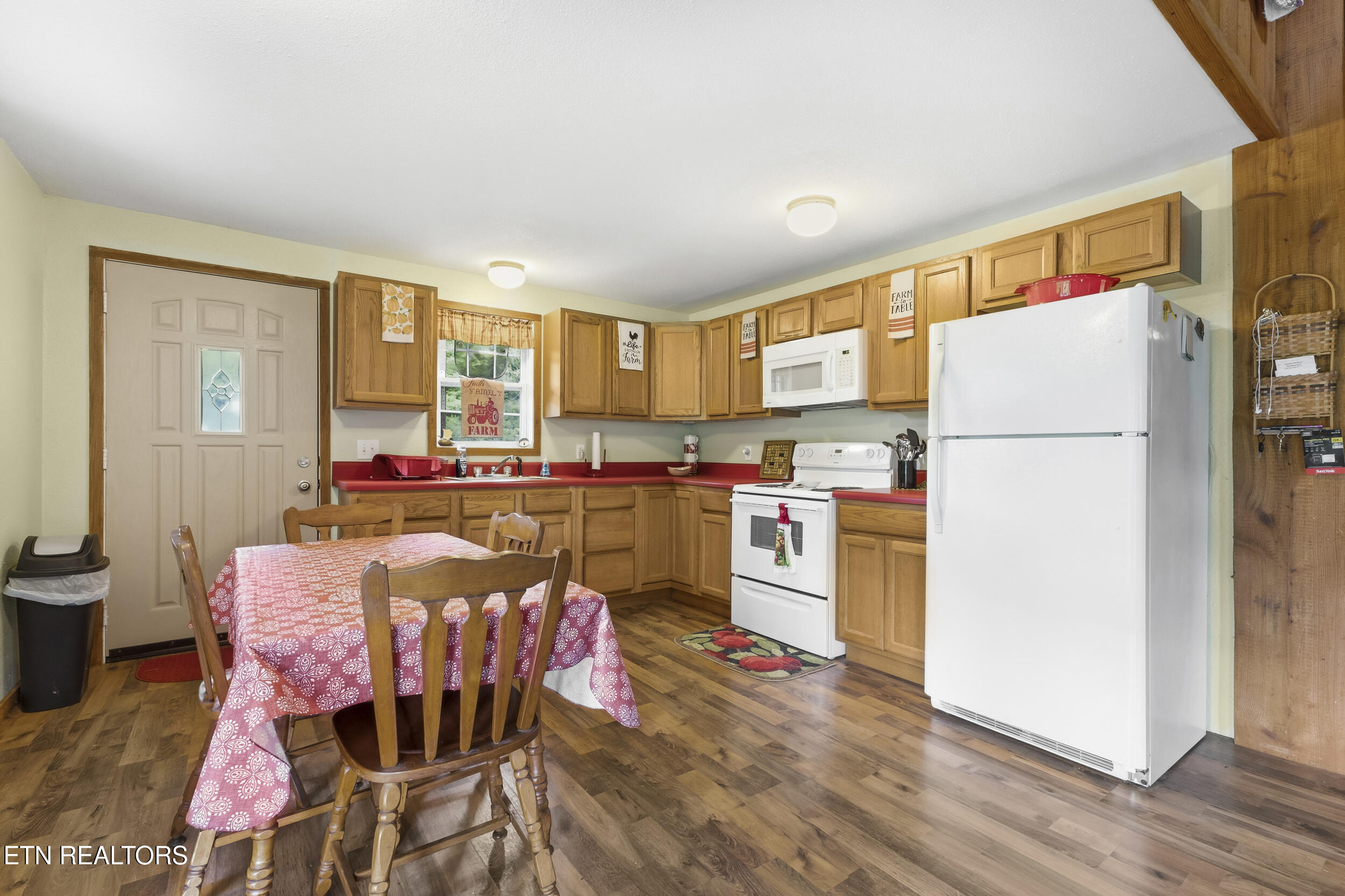 3609 Cave Springs Road Tazewell TN 37879