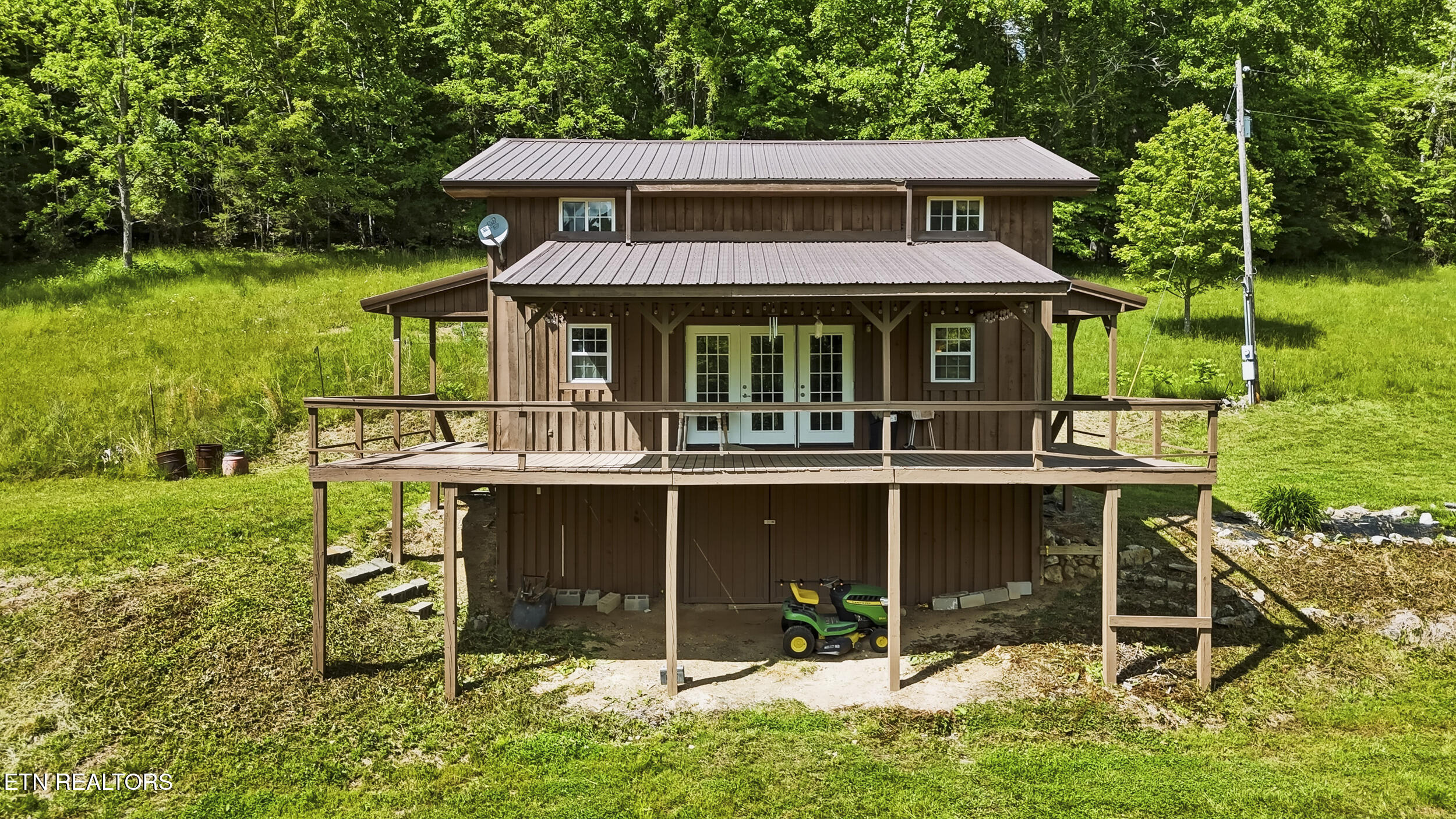 3609 Cave Springs Road Tazewell TN 37879
