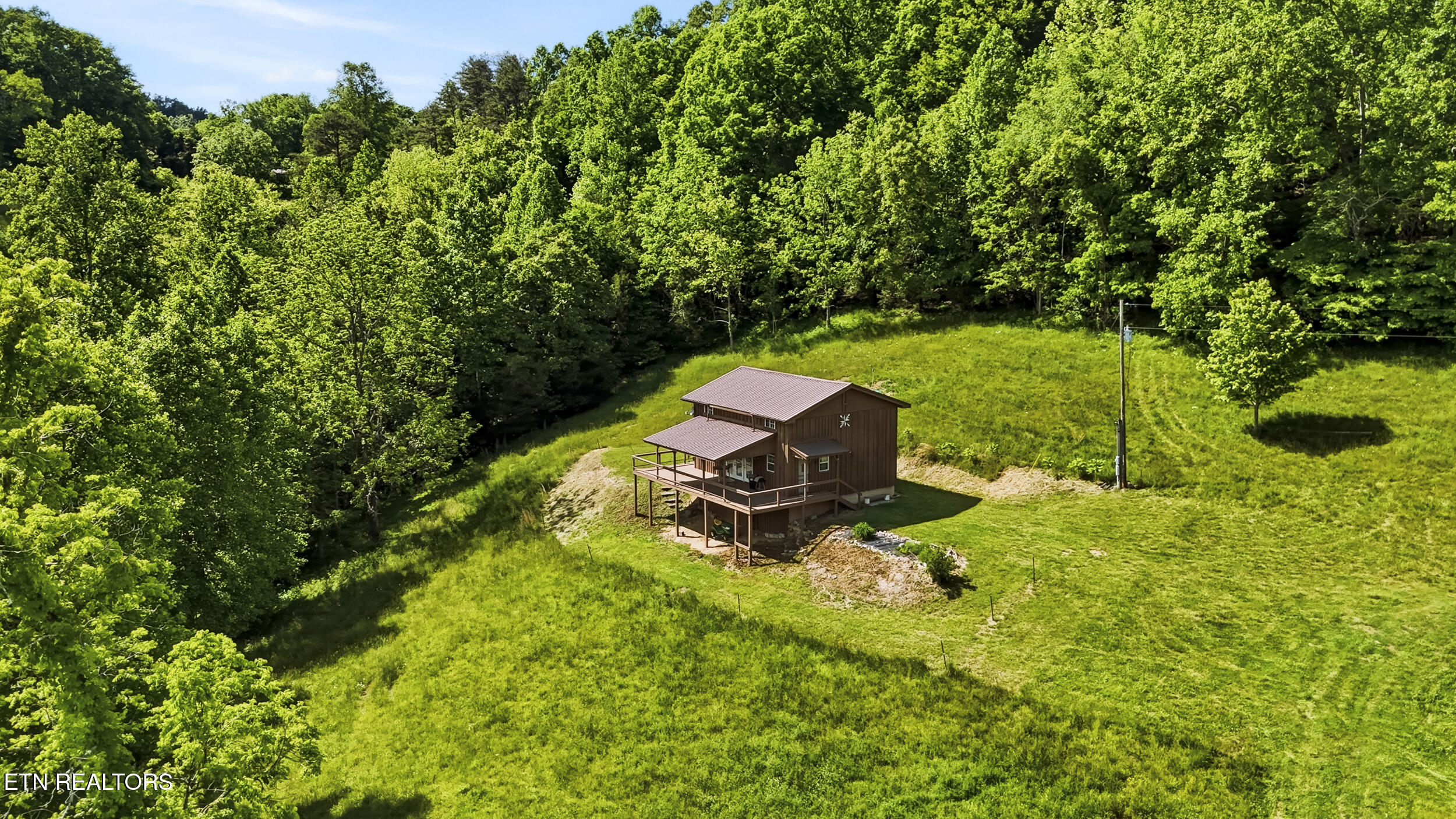 3609 Cave Springs Road Tazewell TN 37879