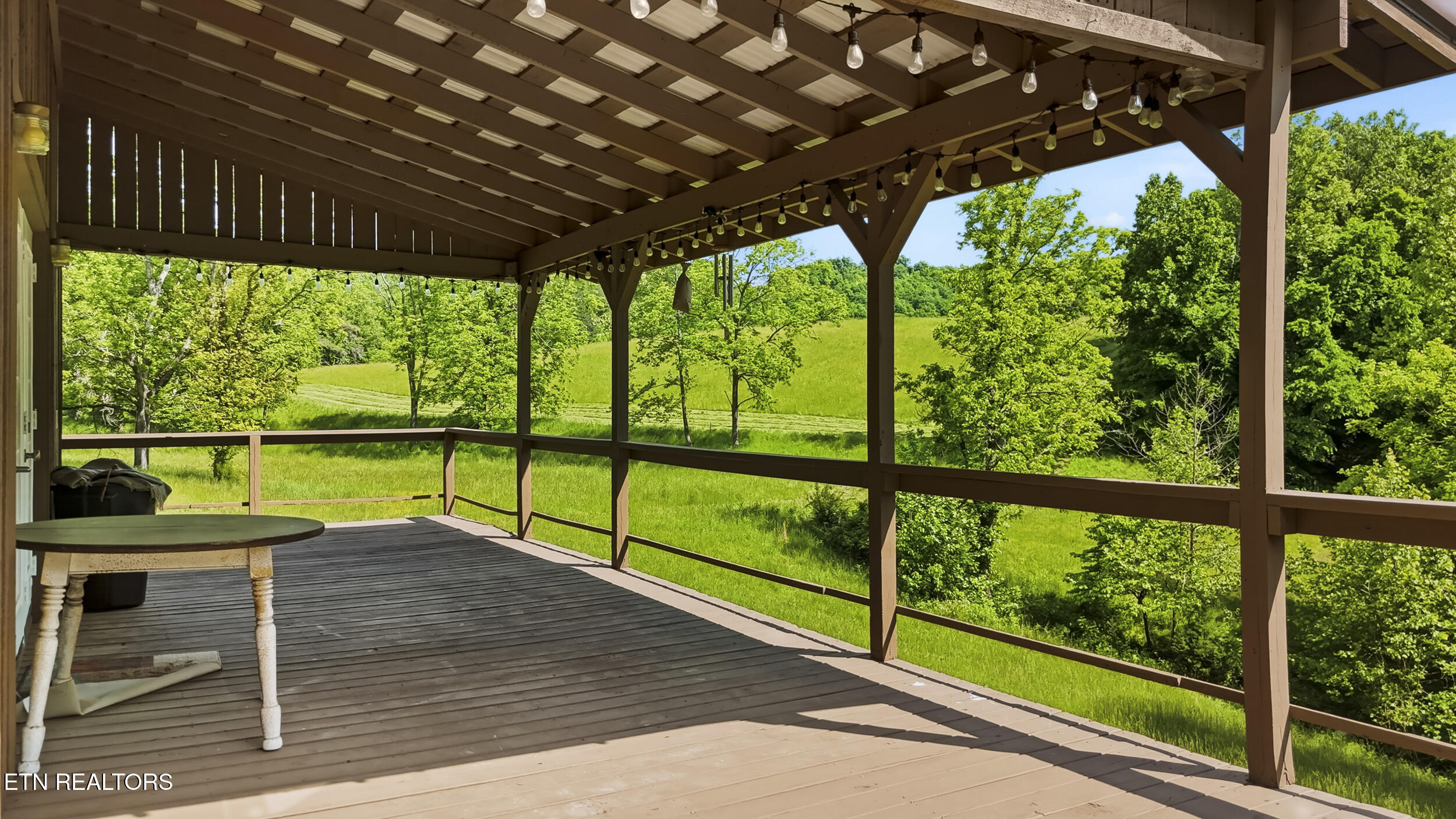 3609 Cave Springs Road Tazewell TN 37879