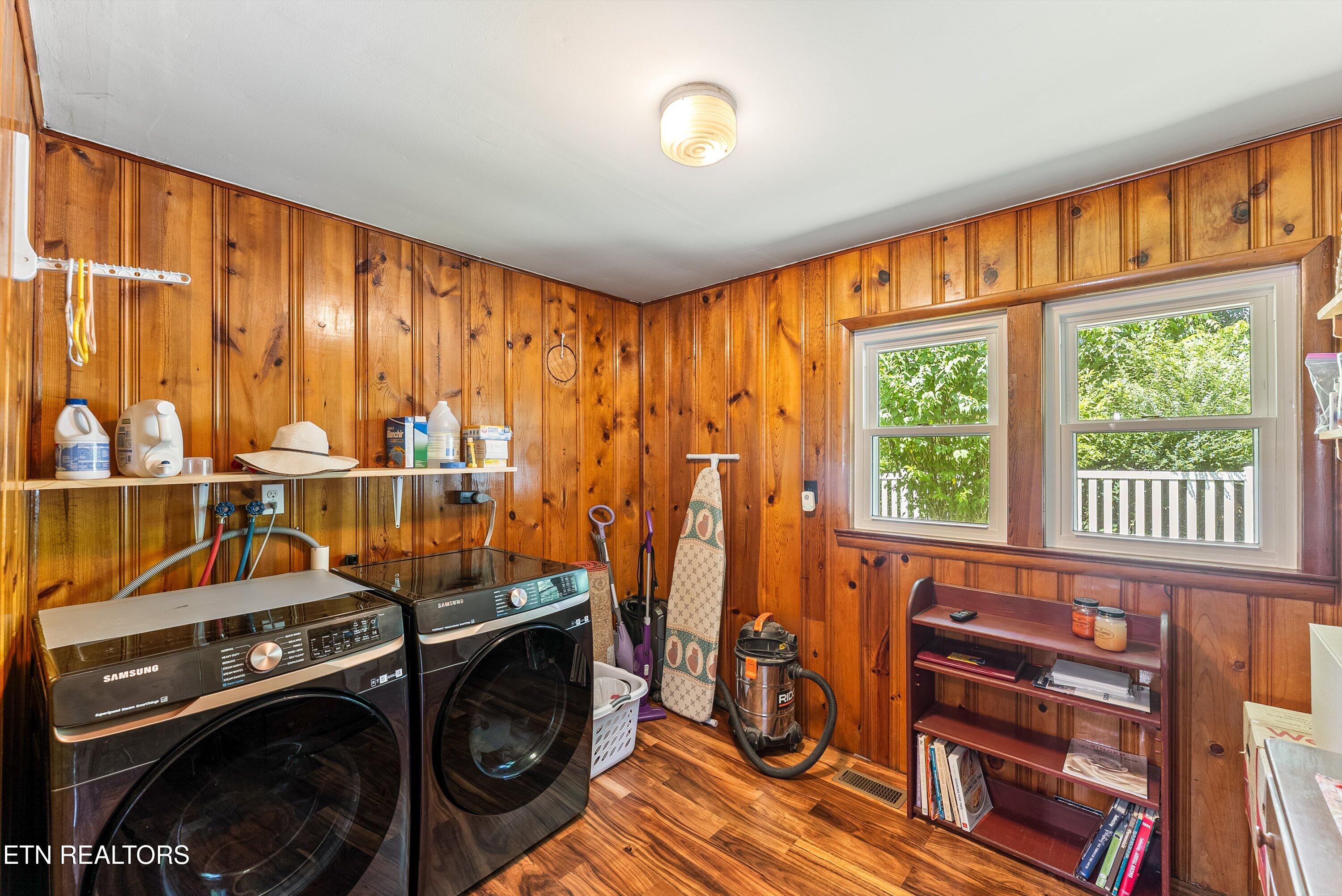 517 Margrave Drive Harriman TN 37748