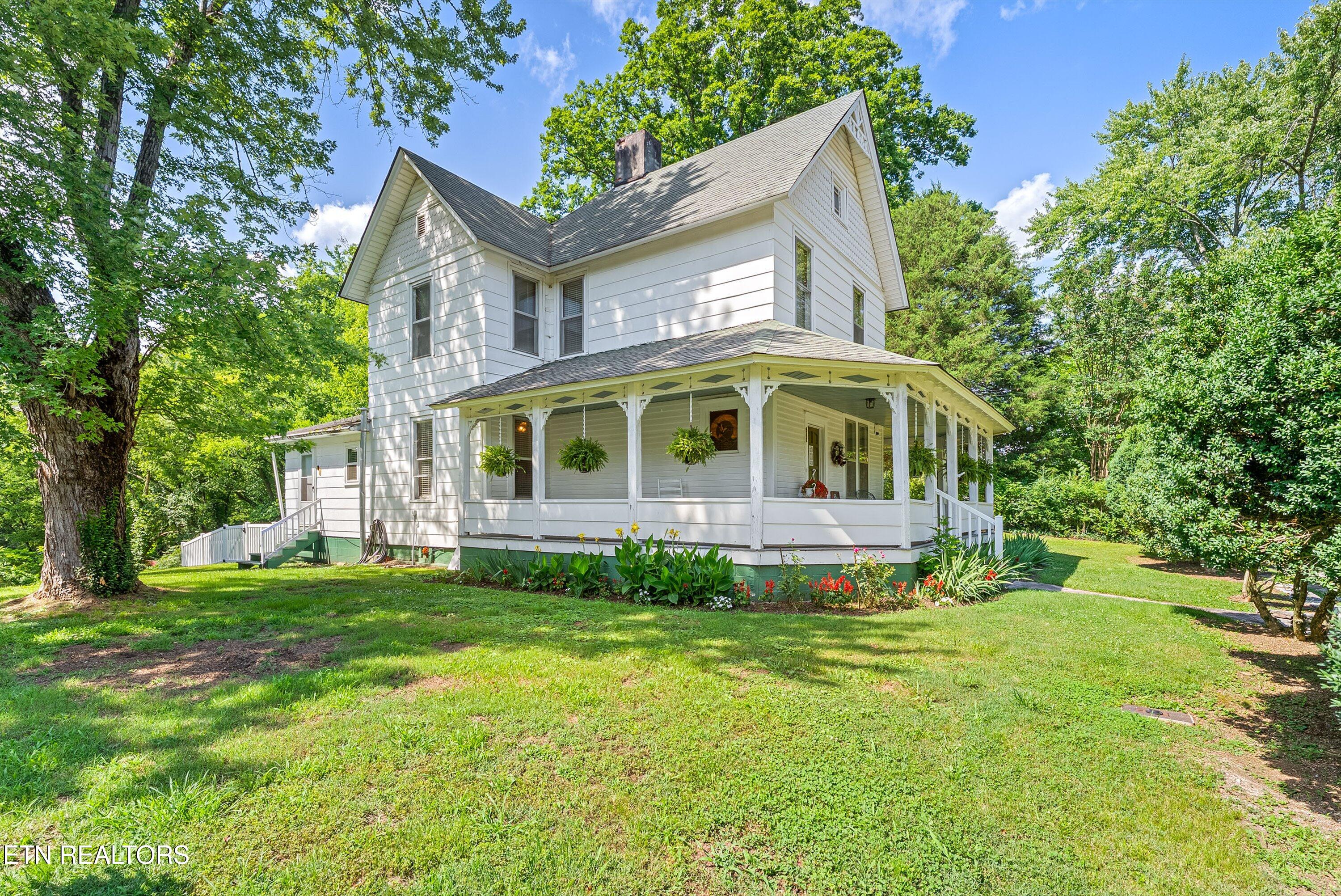 517 Margrave Drive Harriman TN 37748