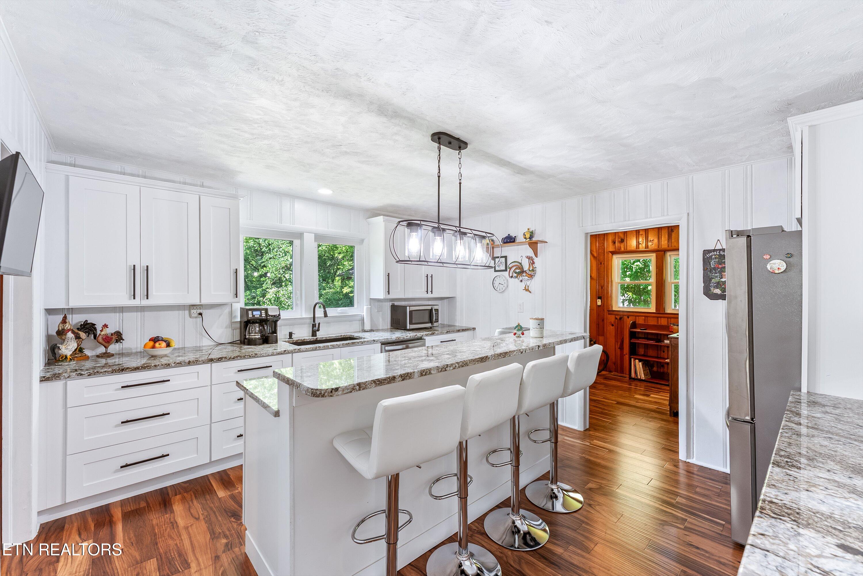 517 Margrave Drive Harriman TN 37748