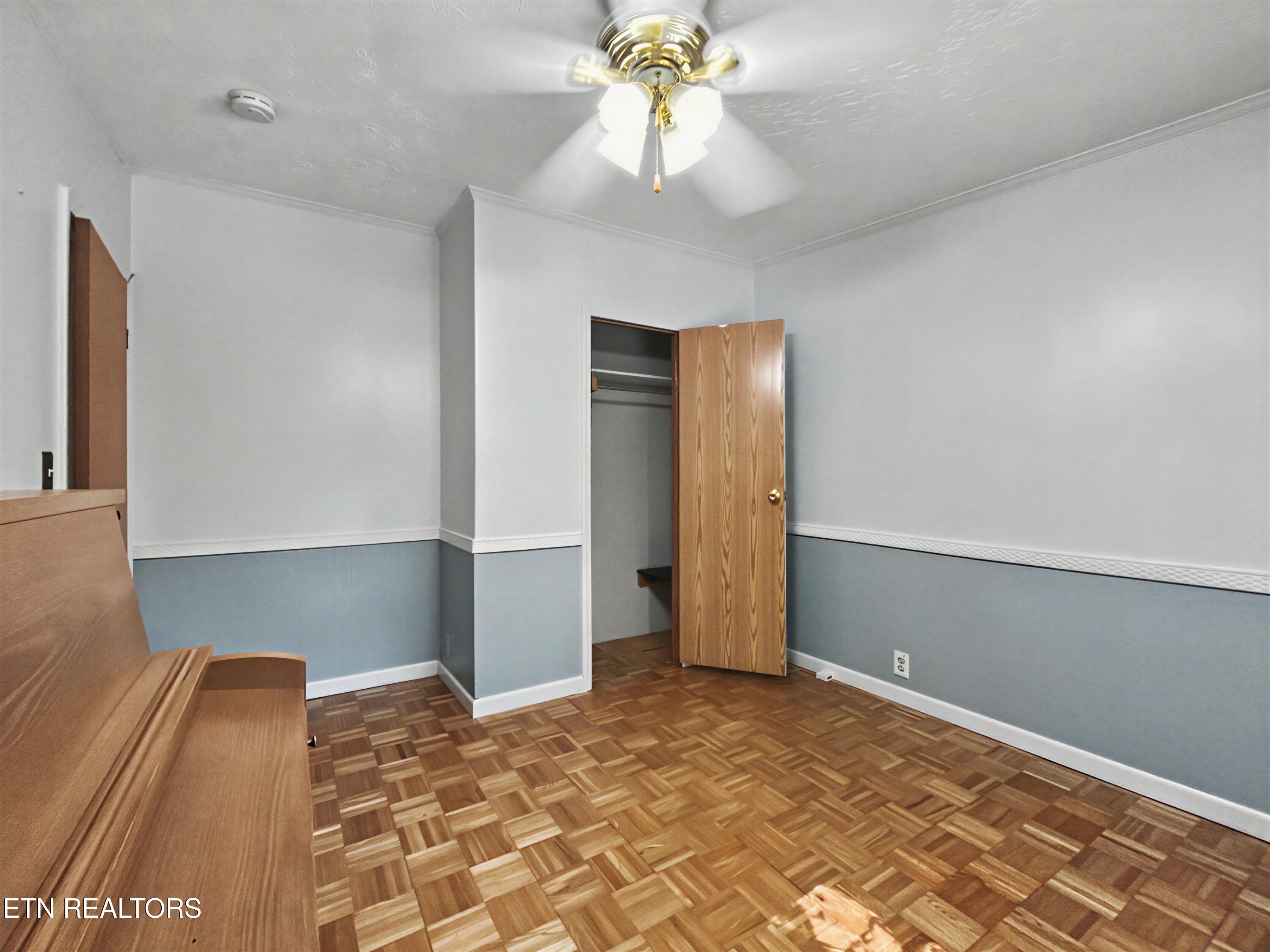 501 Park Avenue Clinton TN 37716