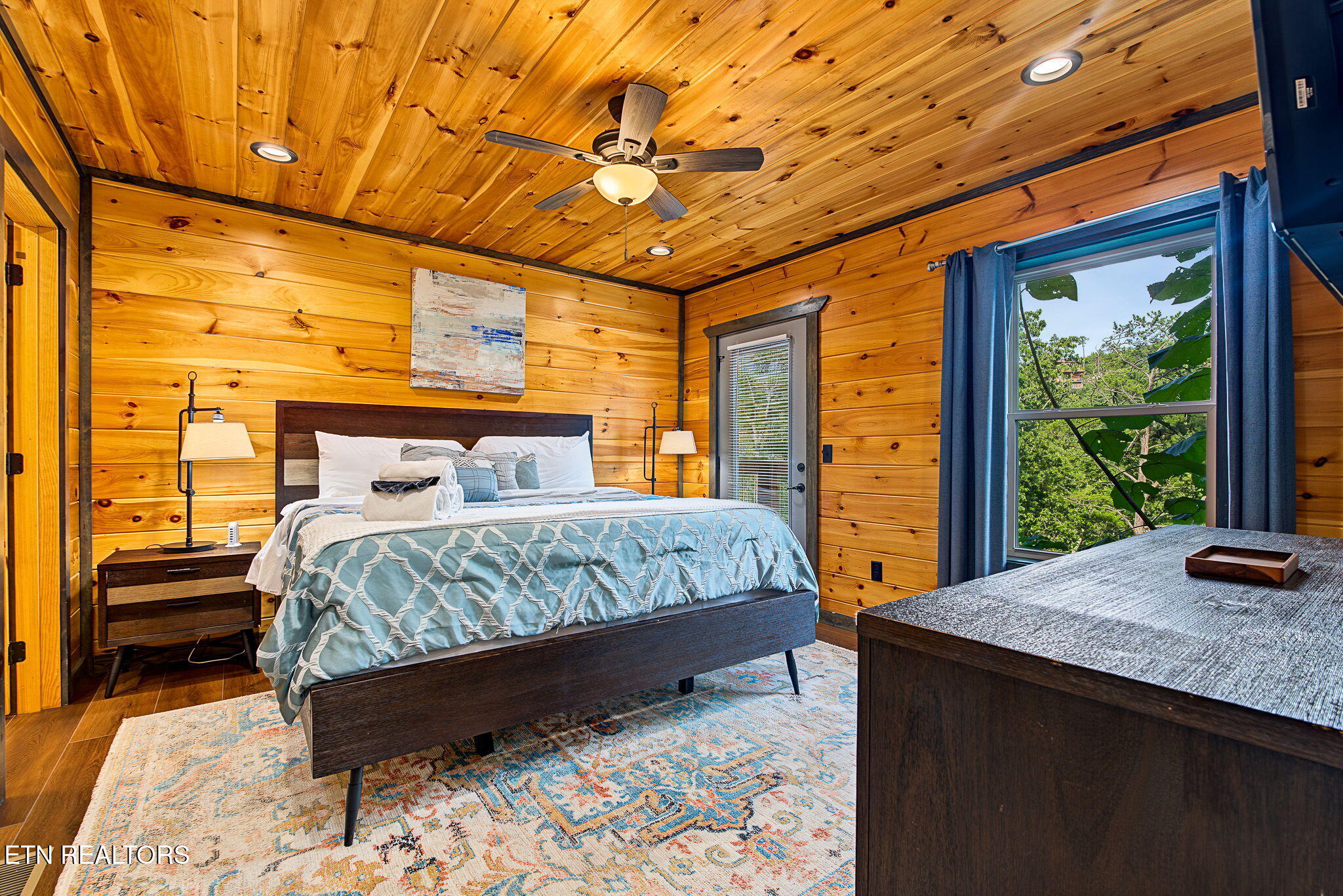 1868 Blue Tick Way Sevierville TN 37876