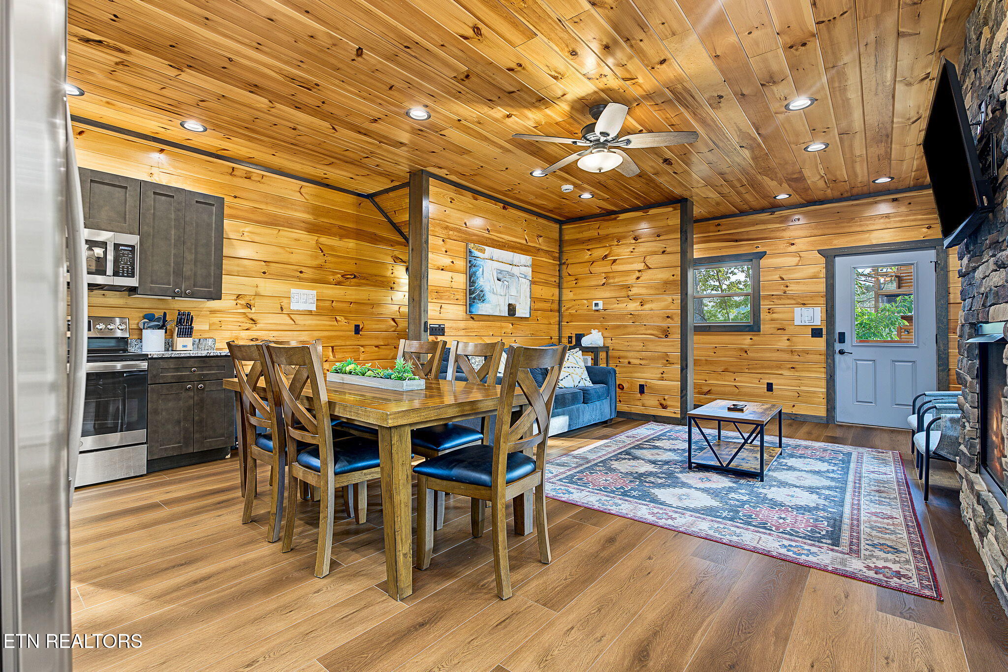 1868 Blue Tick Way Sevierville TN 37876