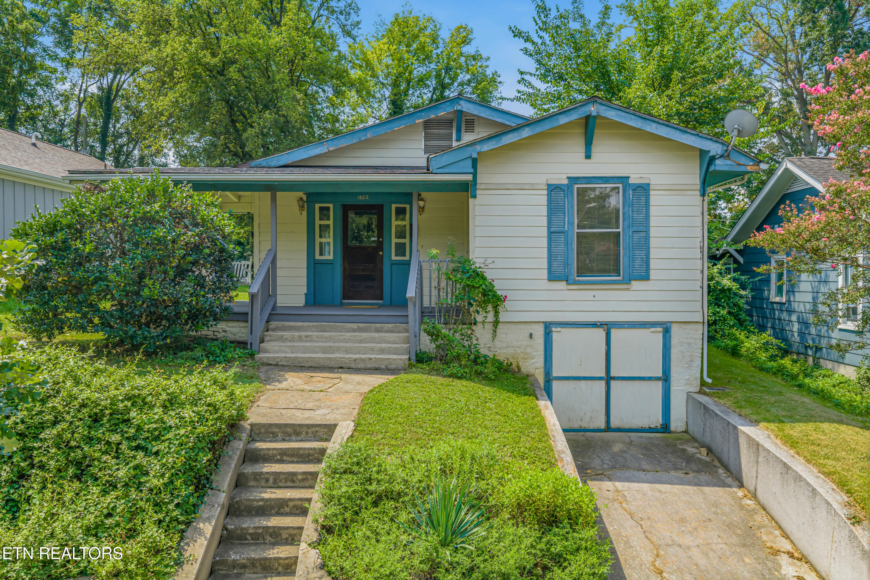 1802 Woodbine Avenue Knoxville TN 37917