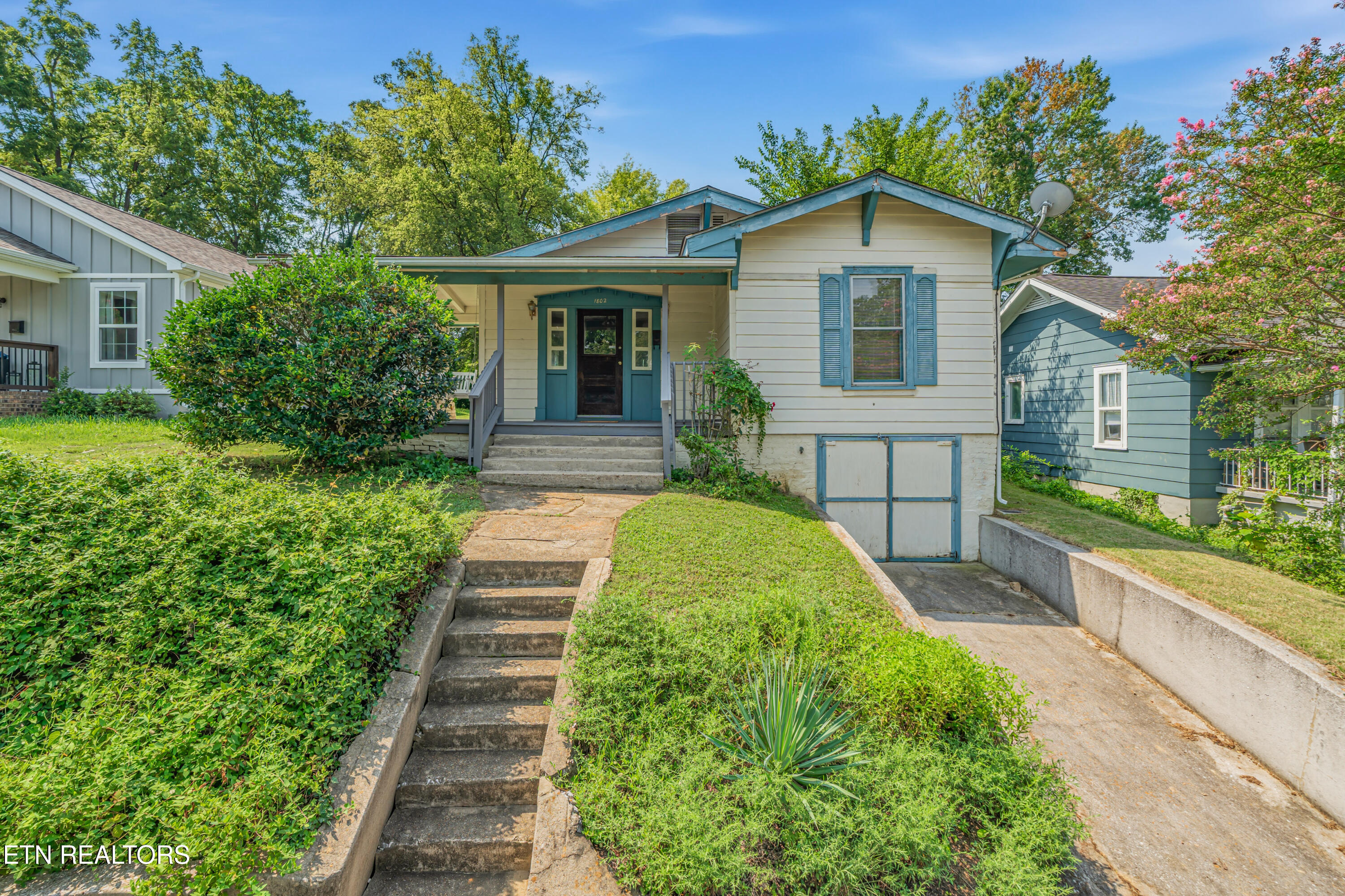 1802 Woodbine Avenue Knoxville TN 37917