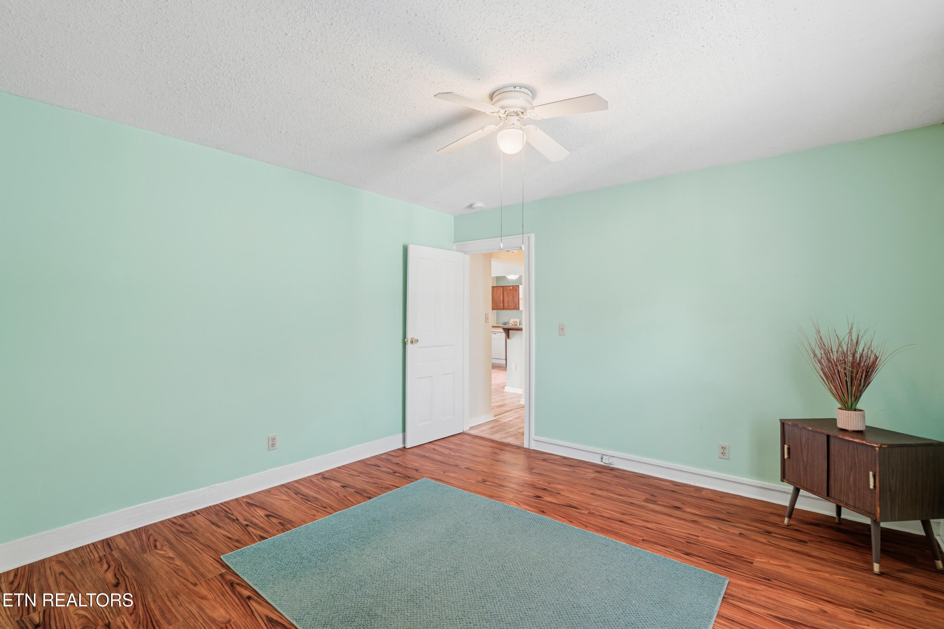 1802 Woodbine Avenue Knoxville TN 37917