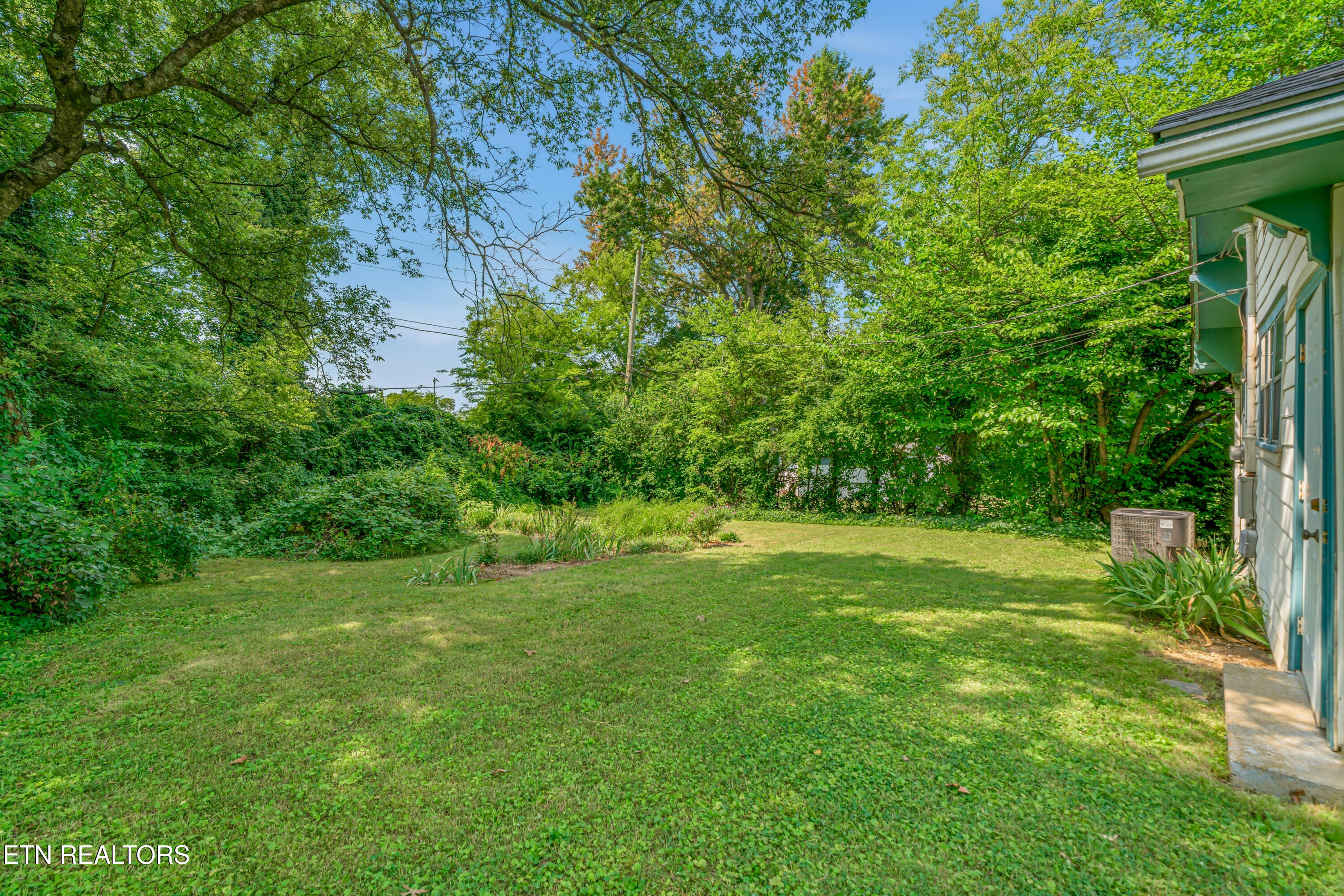 1802 Woodbine Avenue Knoxville TN 37917