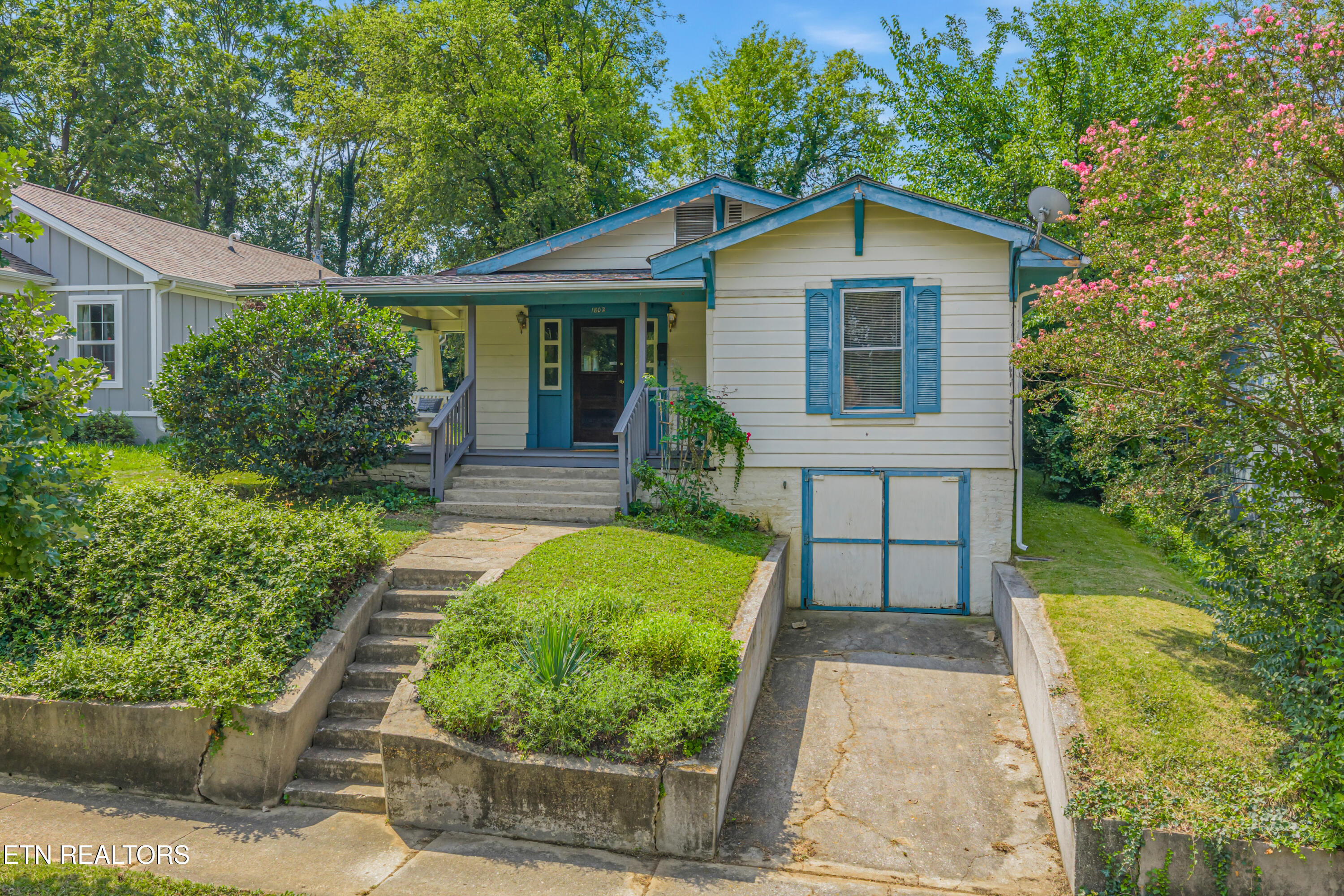 1802 Woodbine Avenue Knoxville TN 37917