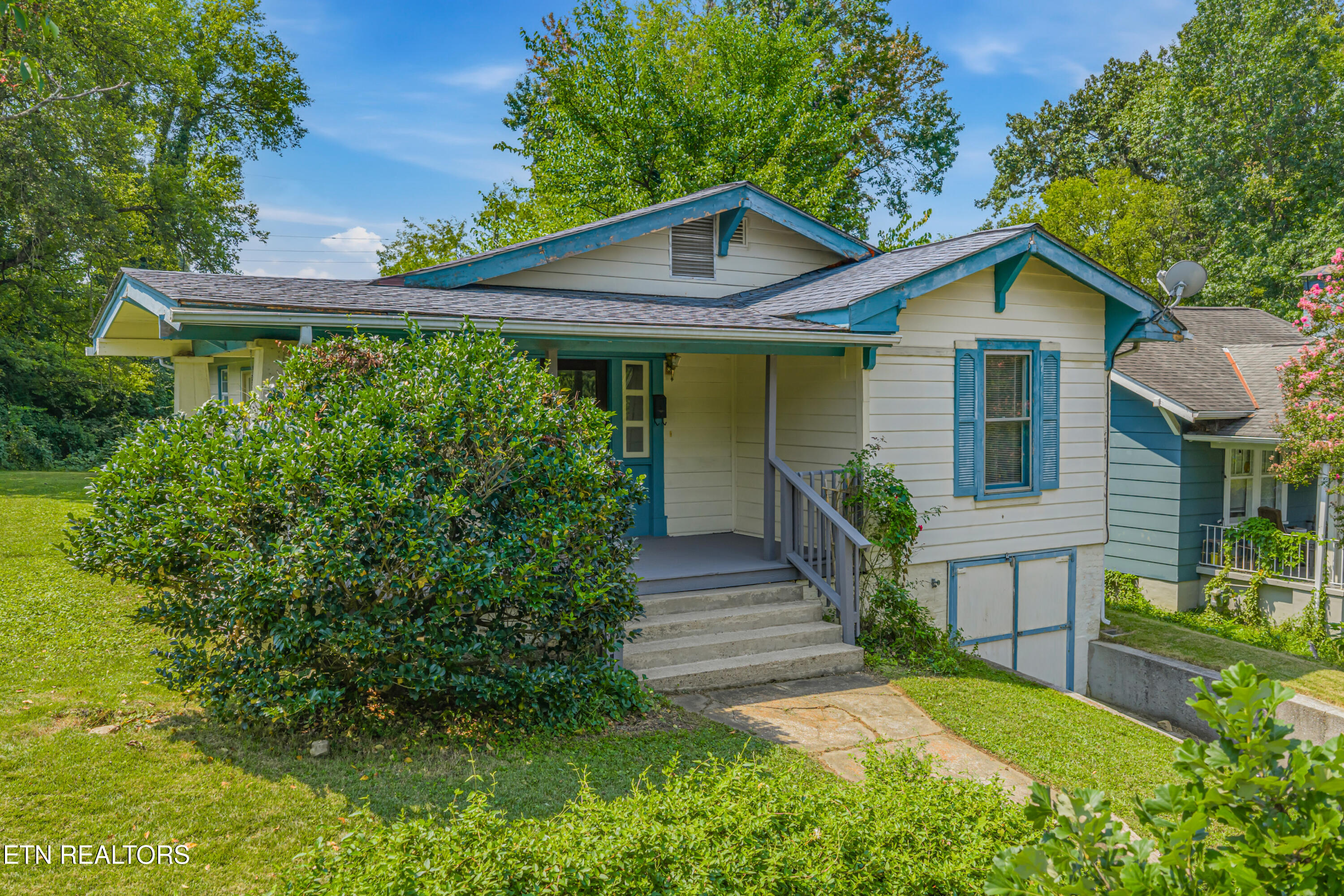 1802 Woodbine Avenue Knoxville TN 37917