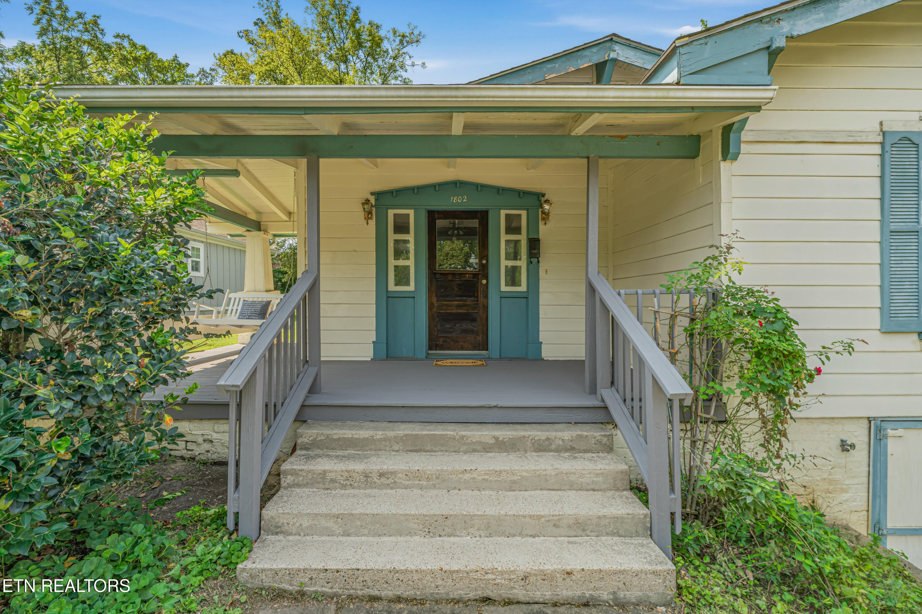1802 Woodbine Avenue Knoxville TN 37917