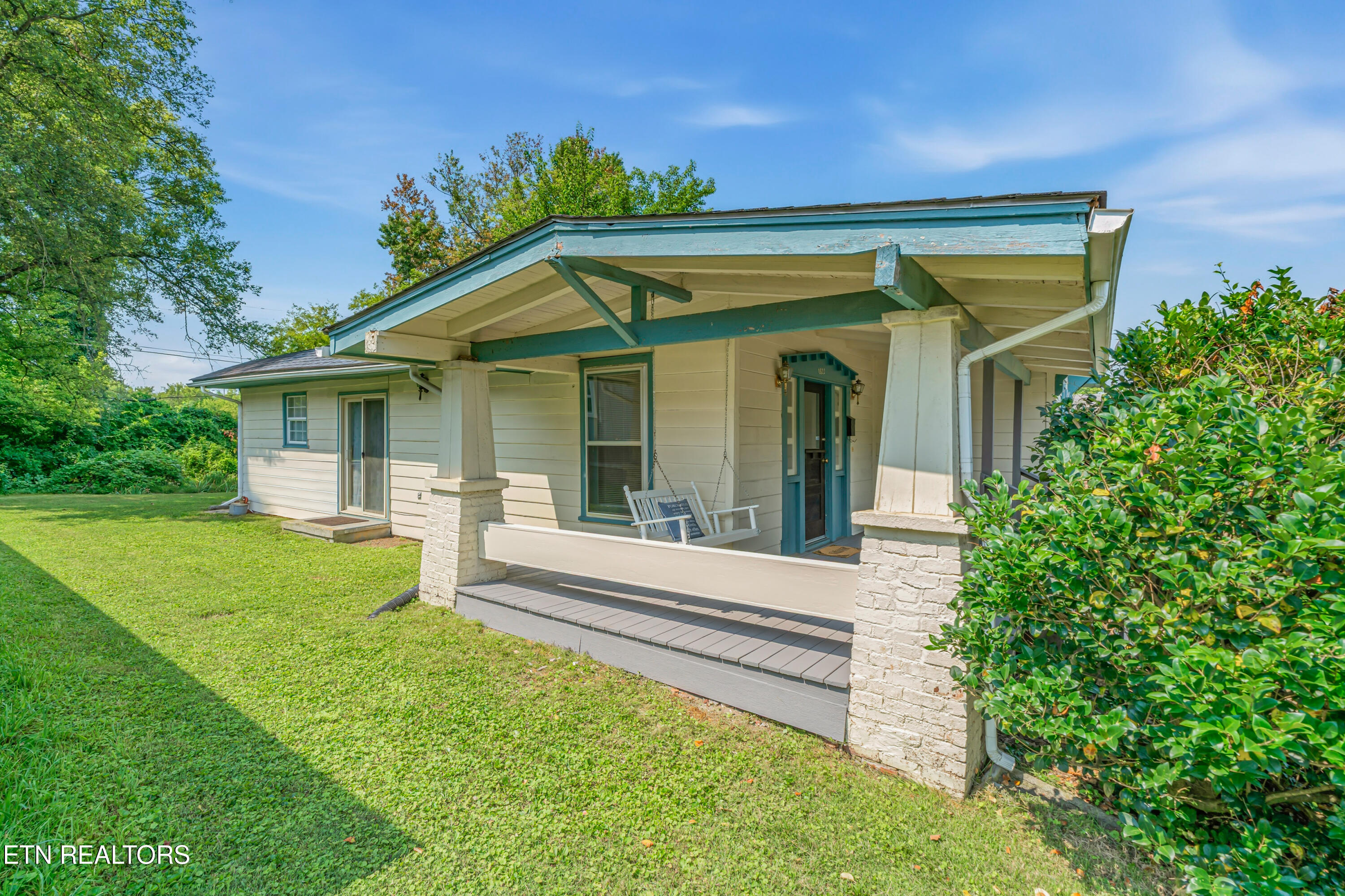 1802 Woodbine Avenue Knoxville TN 37917