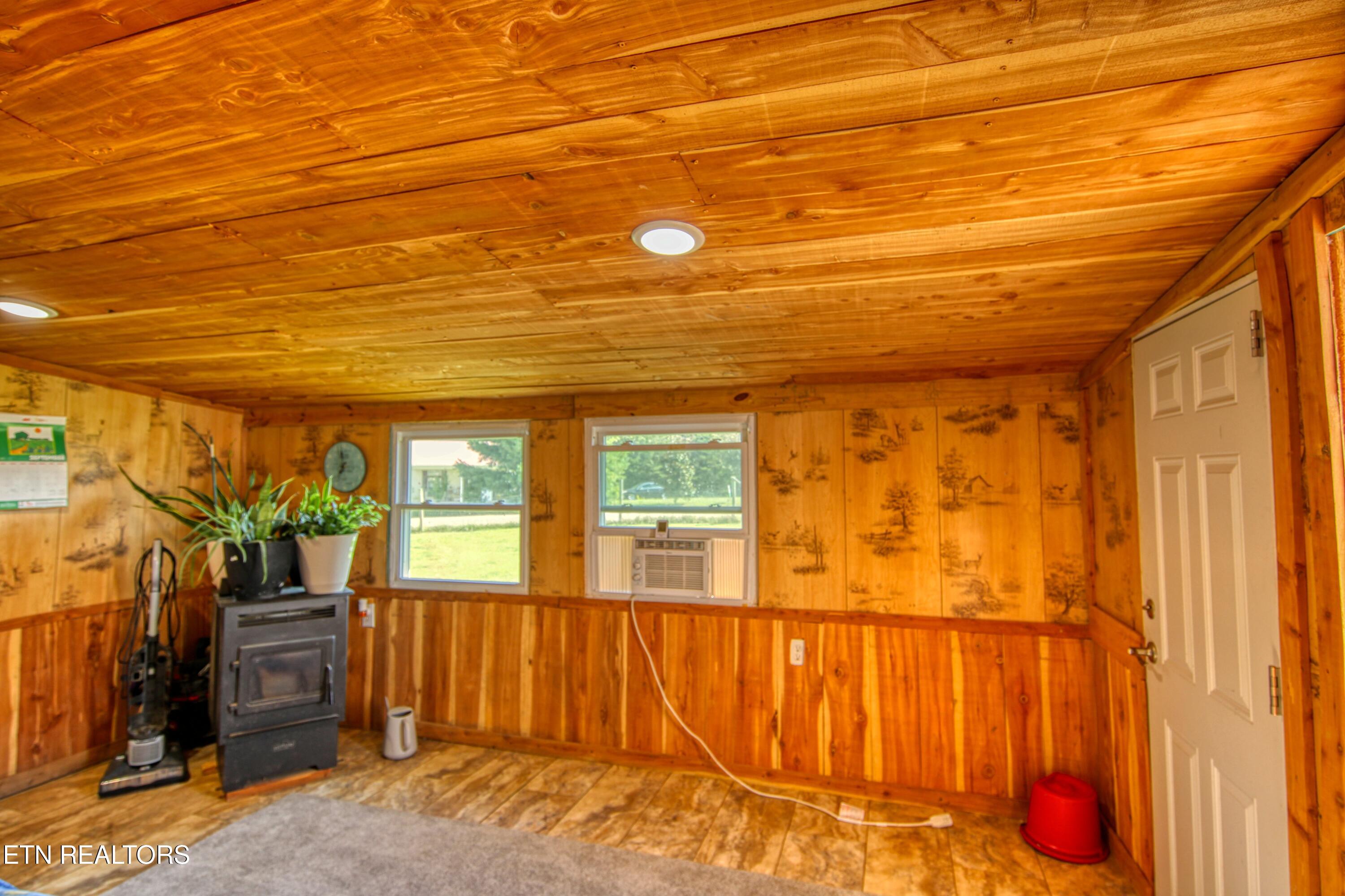 831 Fritzsche Lp Jamestown TN 38556