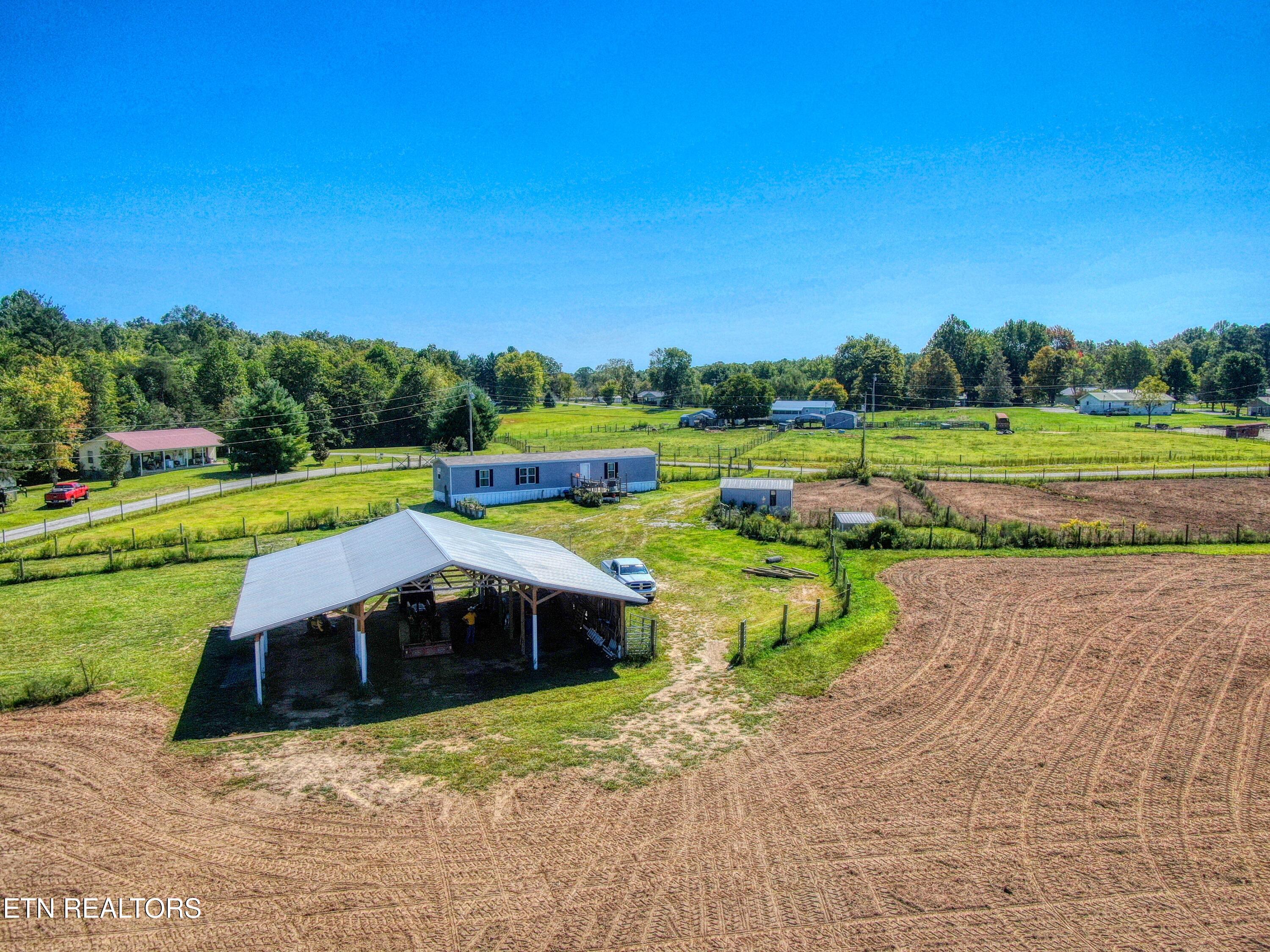 831 Fritzsche Lp Jamestown TN 38556