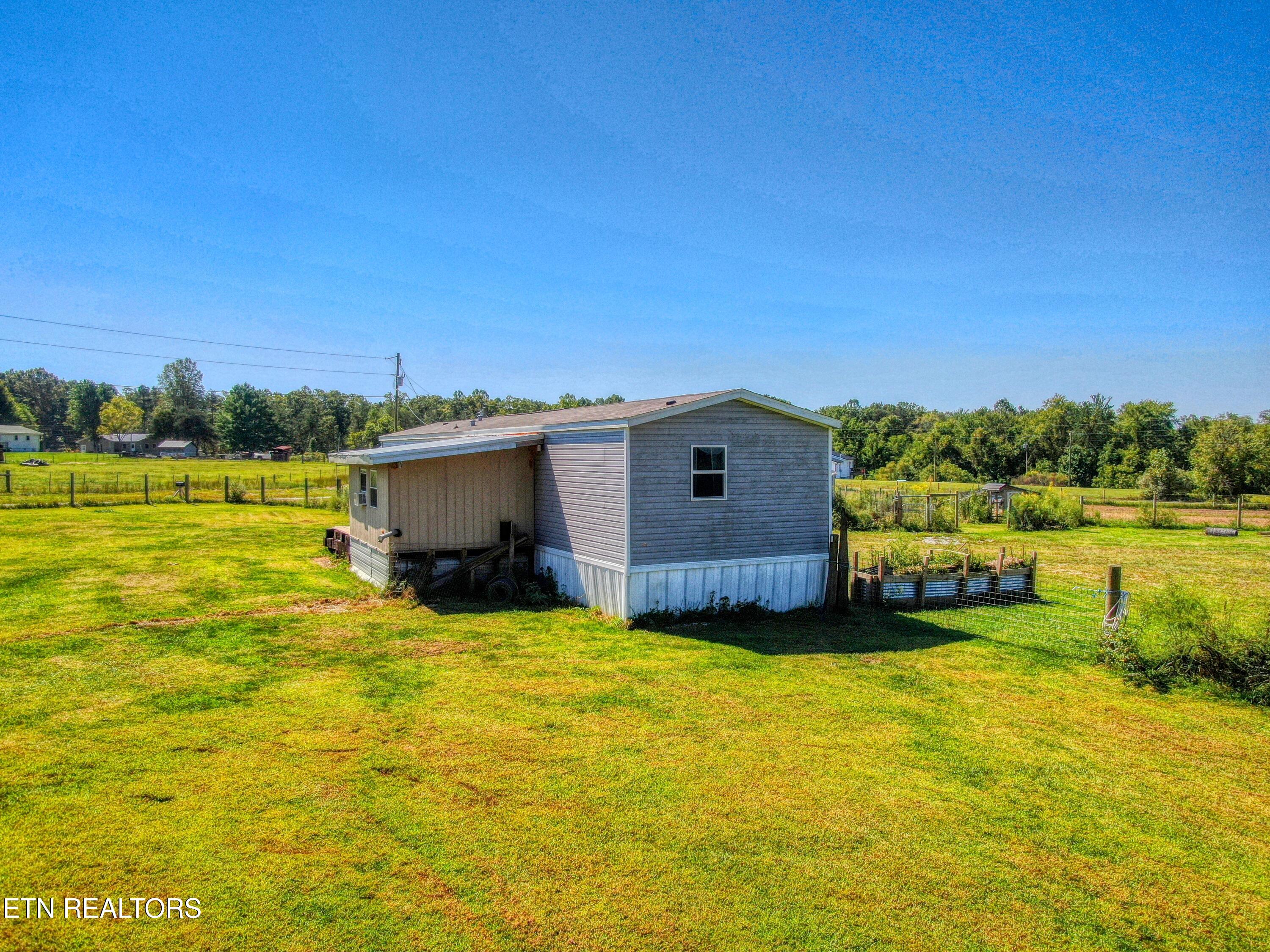 831 Fritzsche Lp Jamestown TN 38556