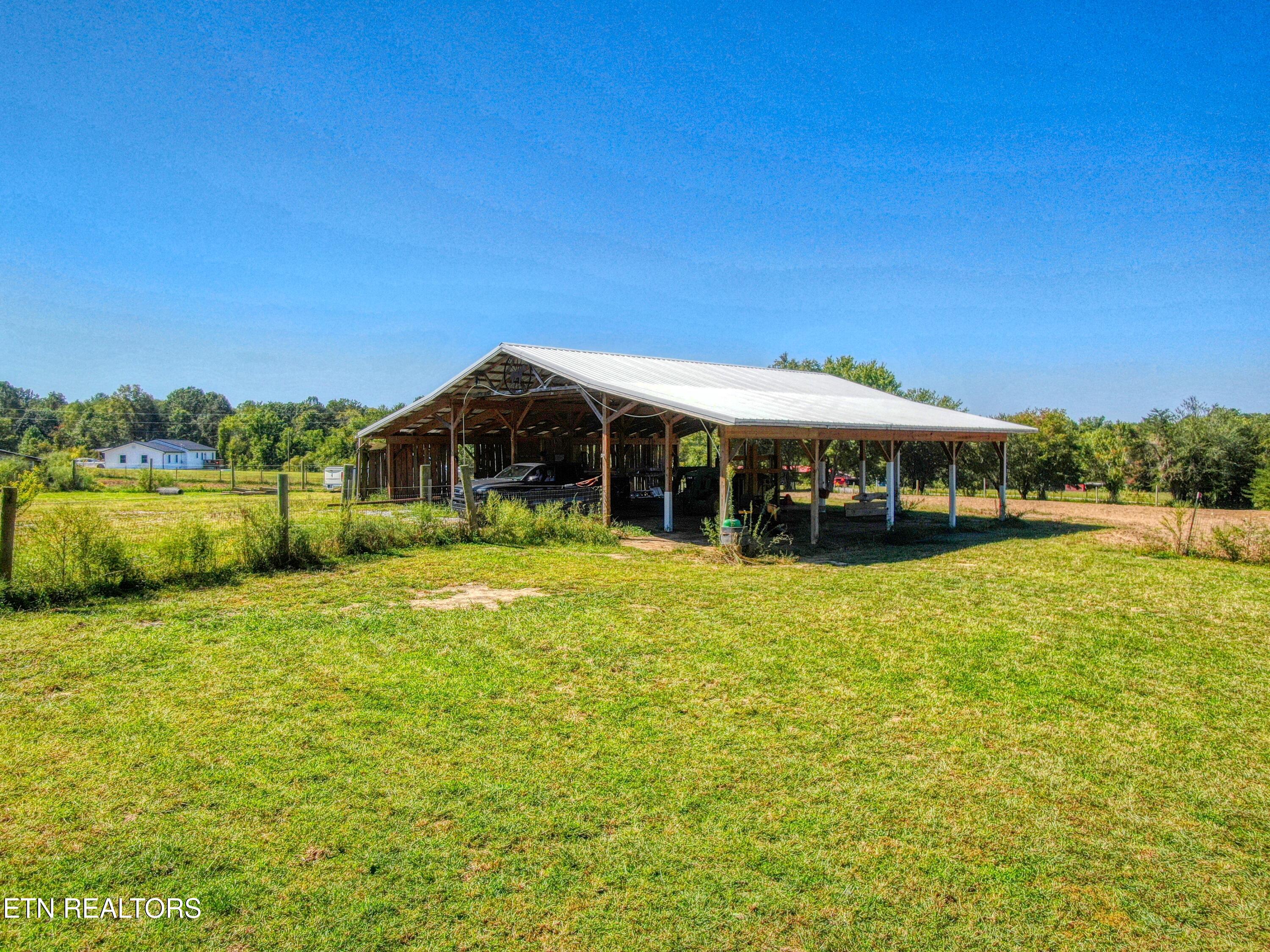 831 Fritzsche Lp Jamestown TN 38556