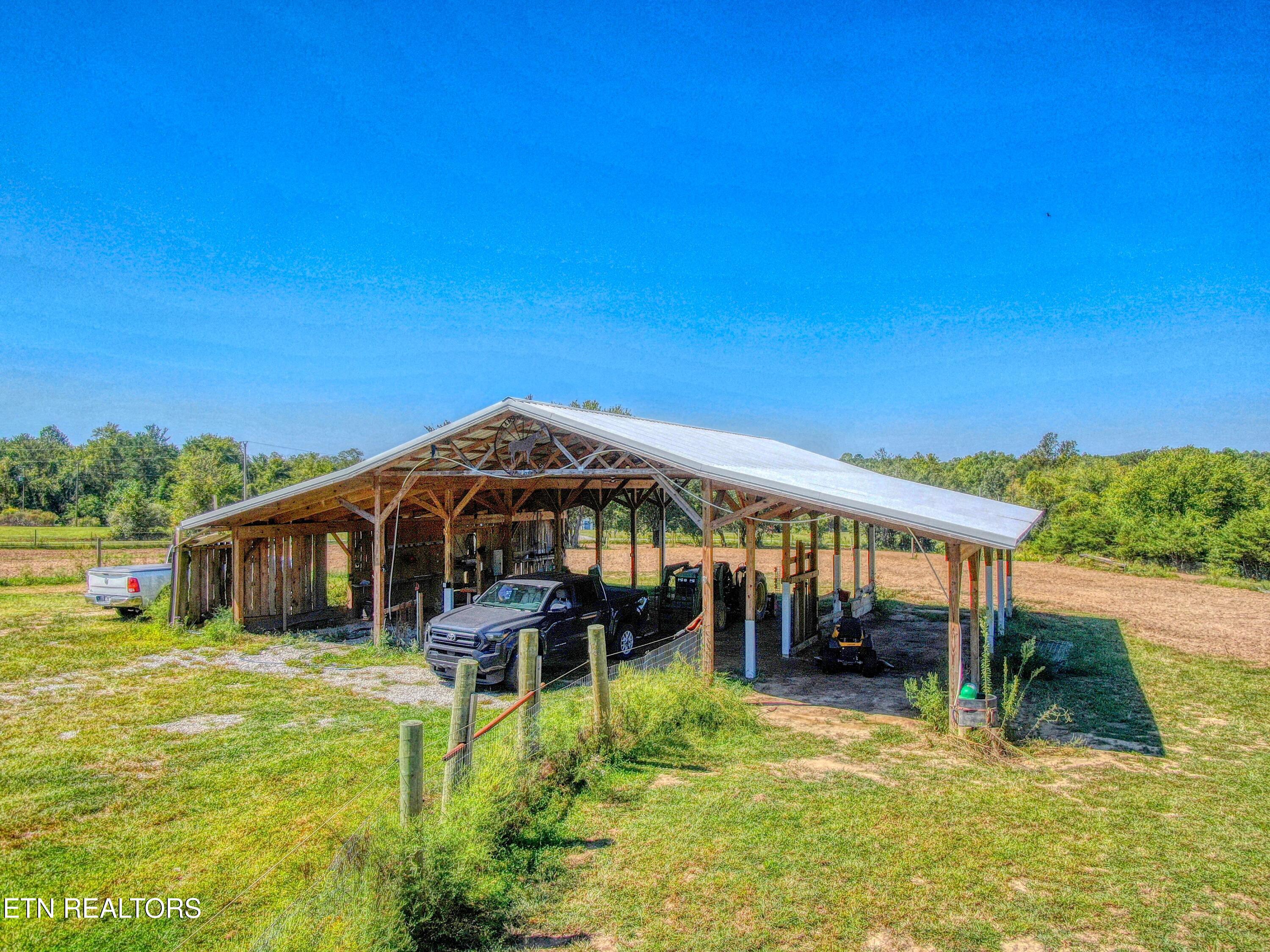 831 Fritzsche Lp Jamestown TN 38556