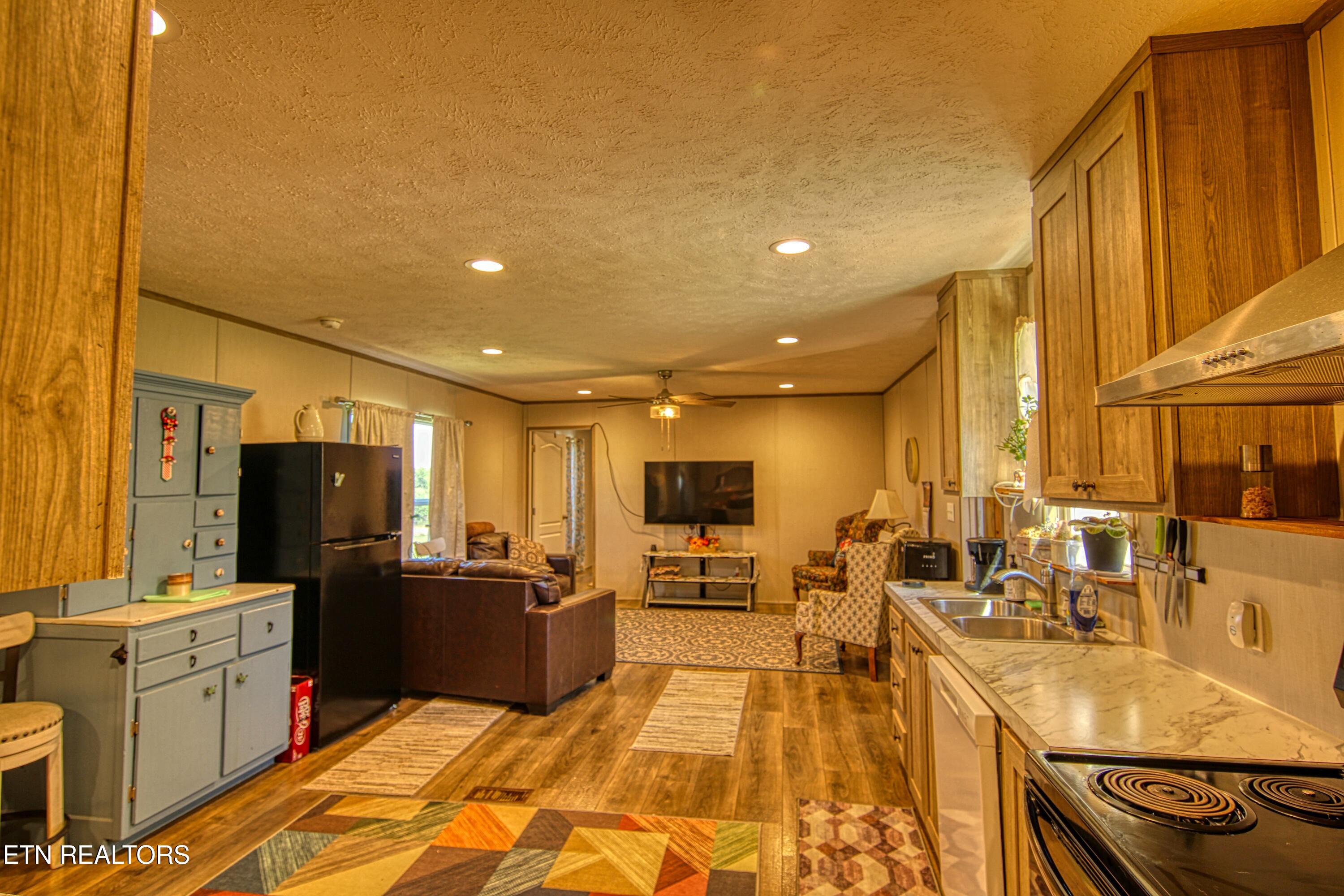 831 Fritzsche Lp Jamestown TN 38556