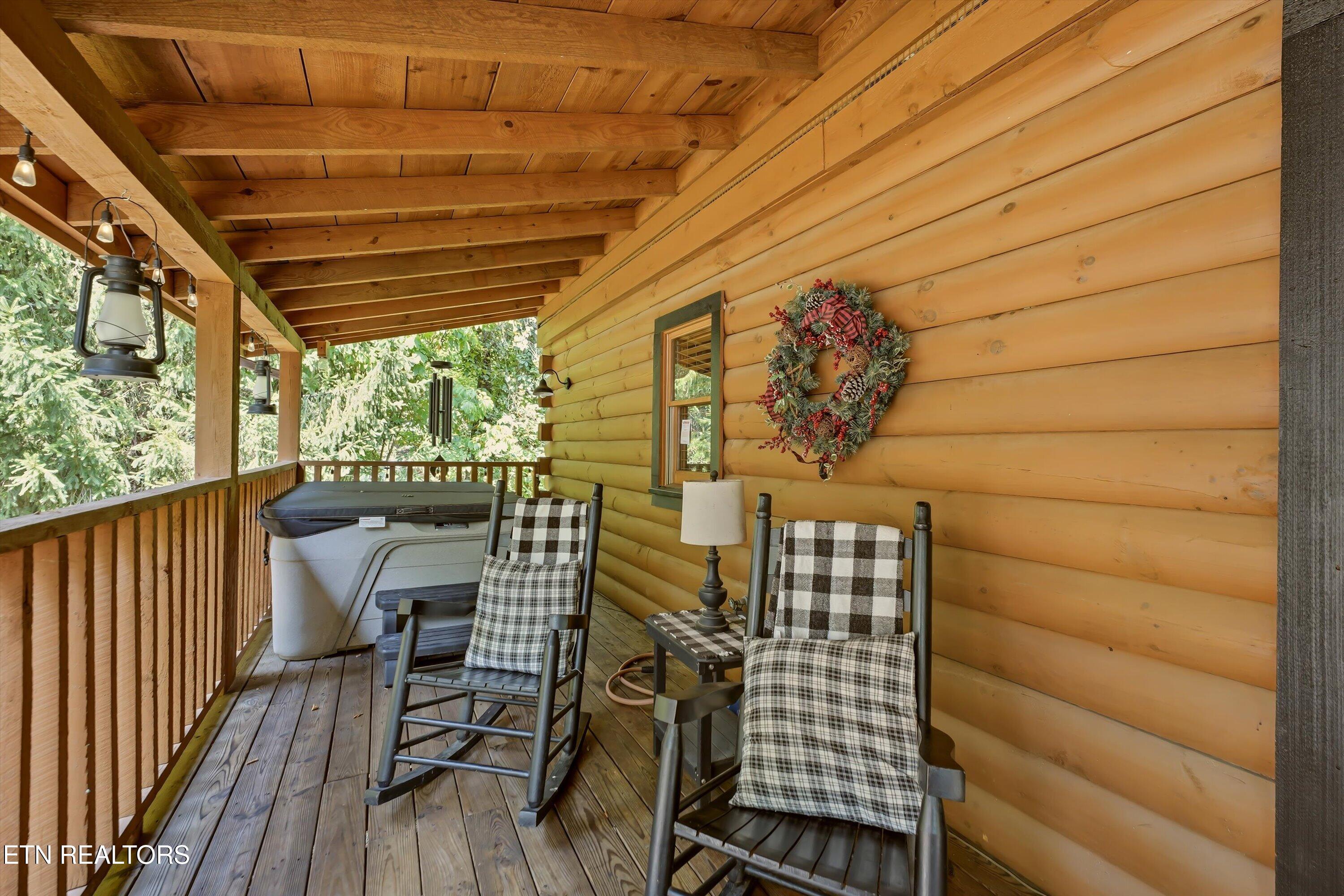 919 Deer Run Way Sevierville TN 37862