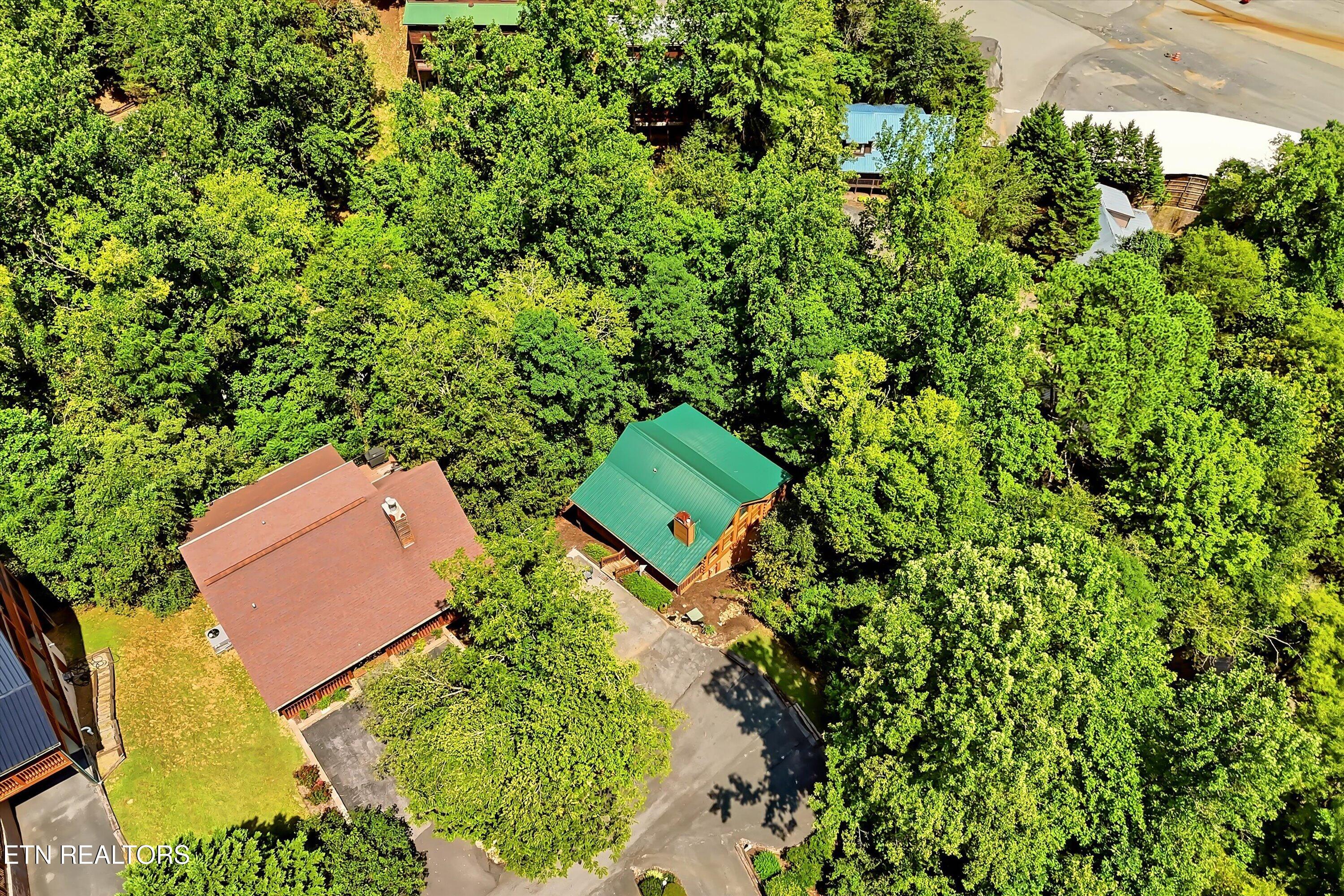 919 Deer Run Way Sevierville TN 37862