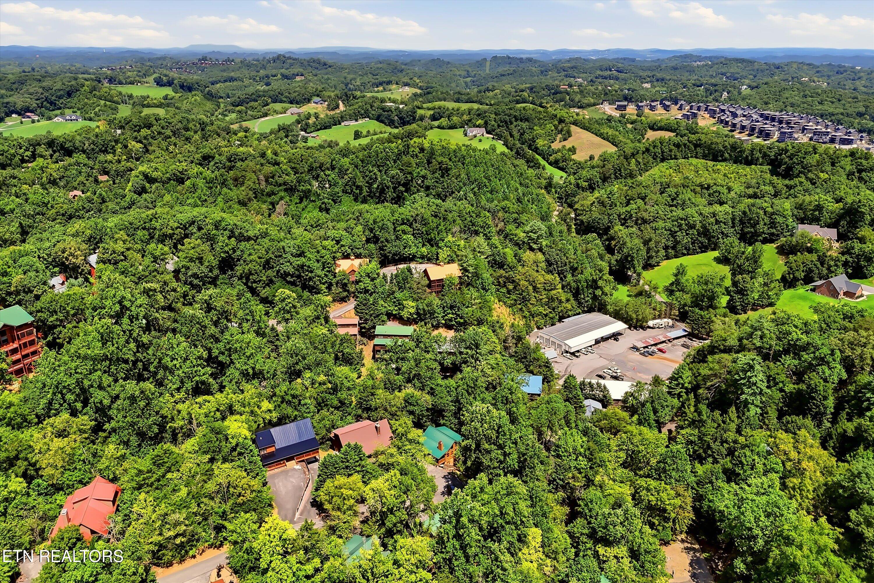 919 Deer Run Way Sevierville TN 37862