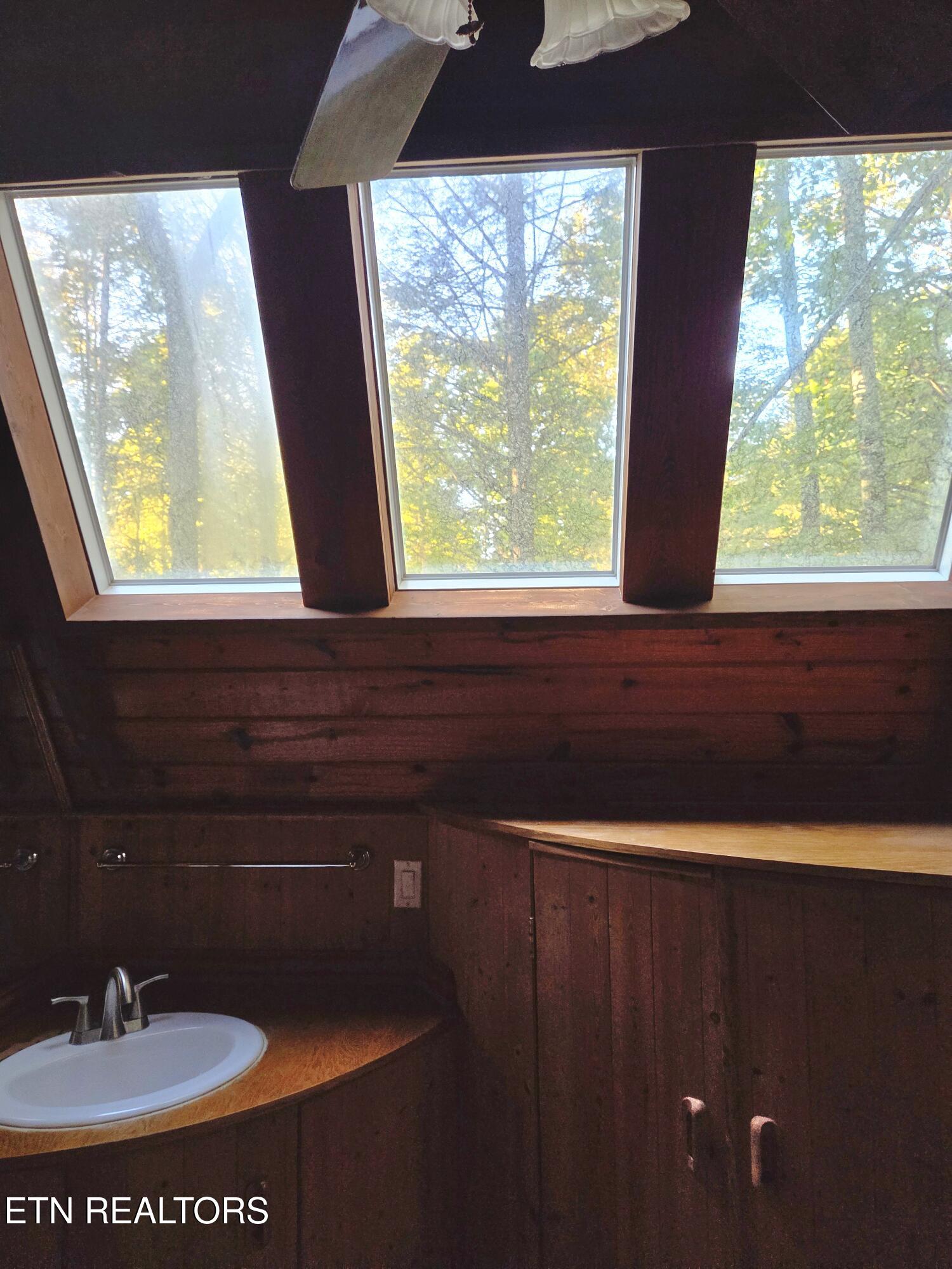 704 SE Selma Lane Gatlinburg TN 37738