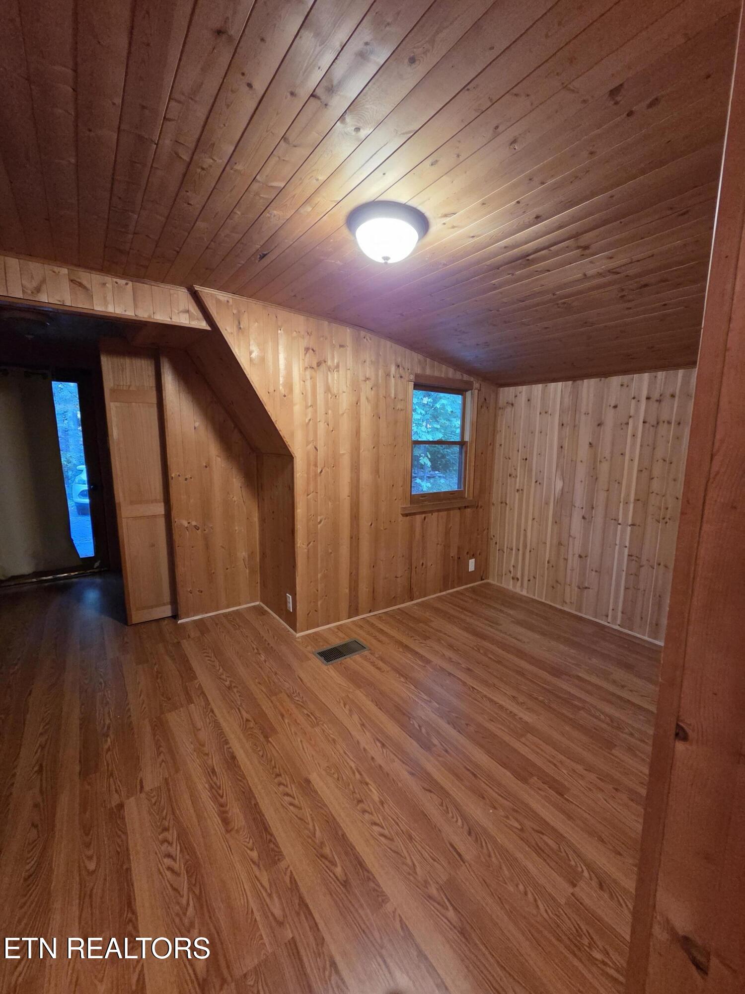 704 SE Selma Lane Gatlinburg TN 37738
