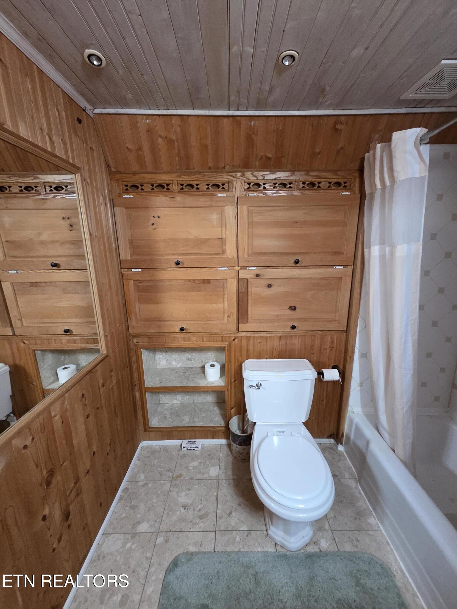 704 SE Selma Lane Gatlinburg TN 37738