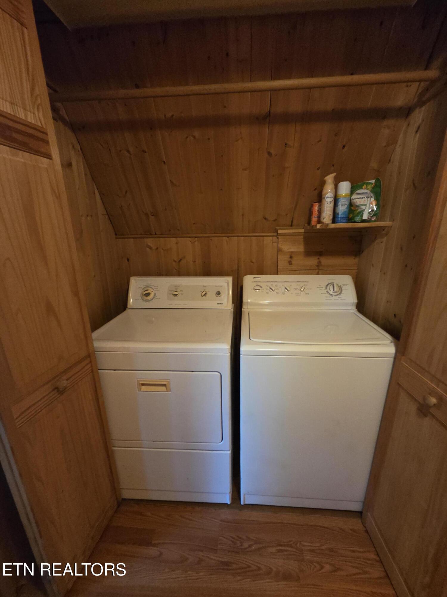 704 SE Selma Lane Gatlinburg TN 37738