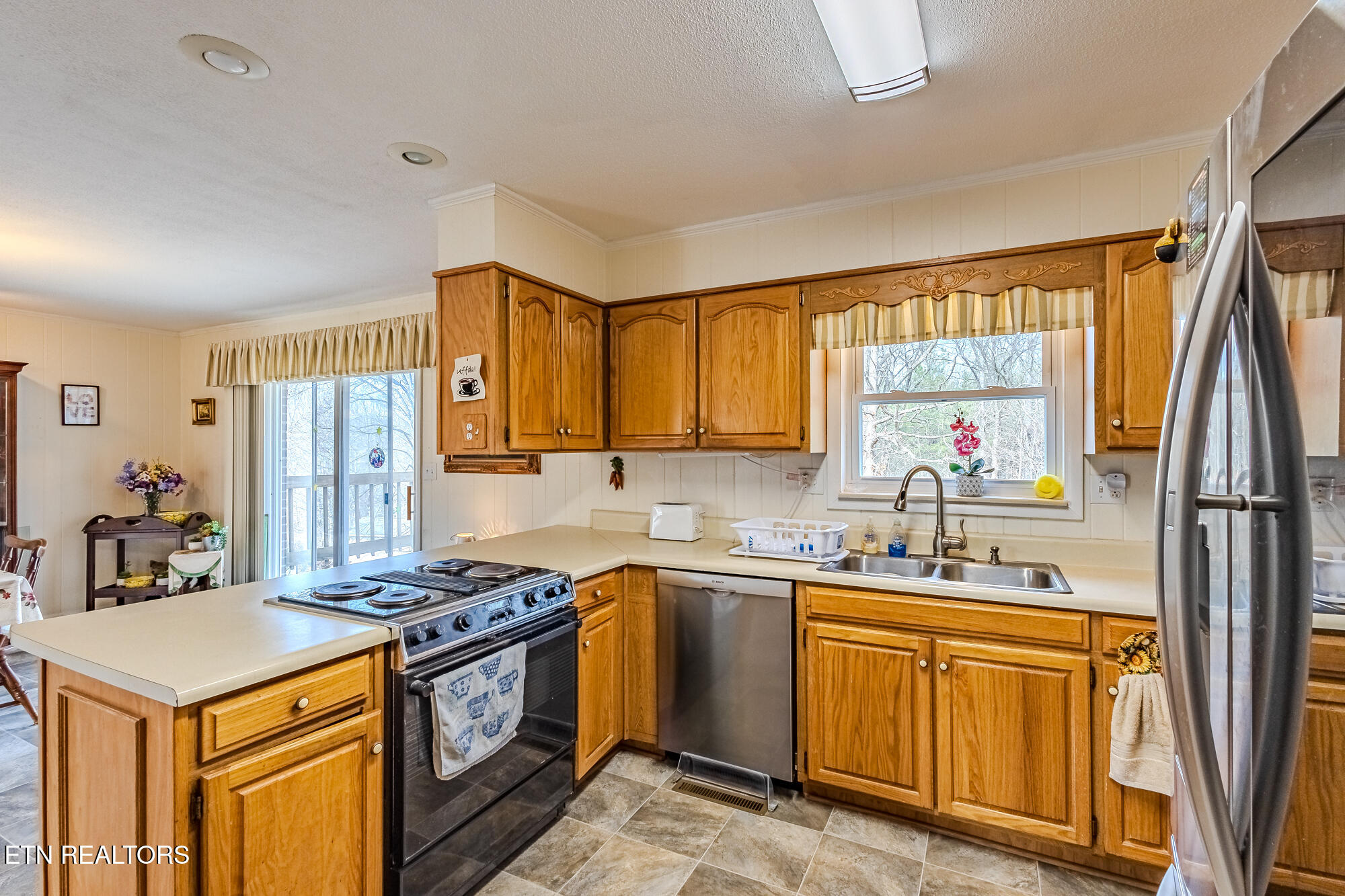 1107 Brentwood Drive Etowah TN 37331