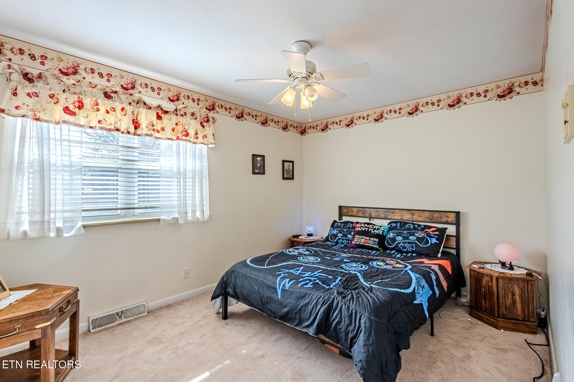 1107 Brentwood Drive Etowah TN 37331