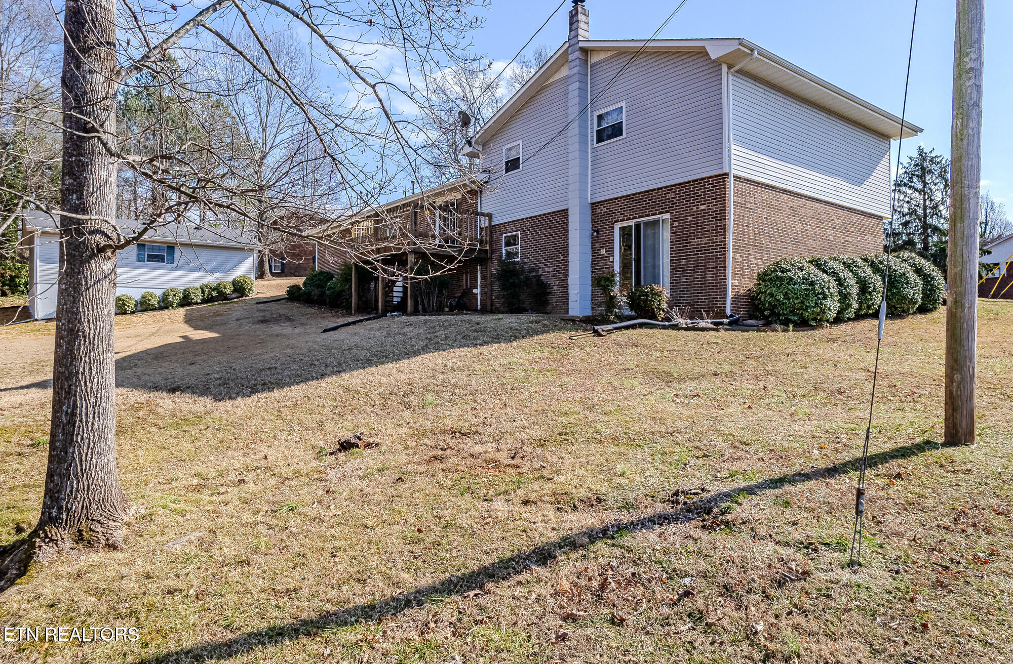 1107 Brentwood Drive Etowah TN 37331