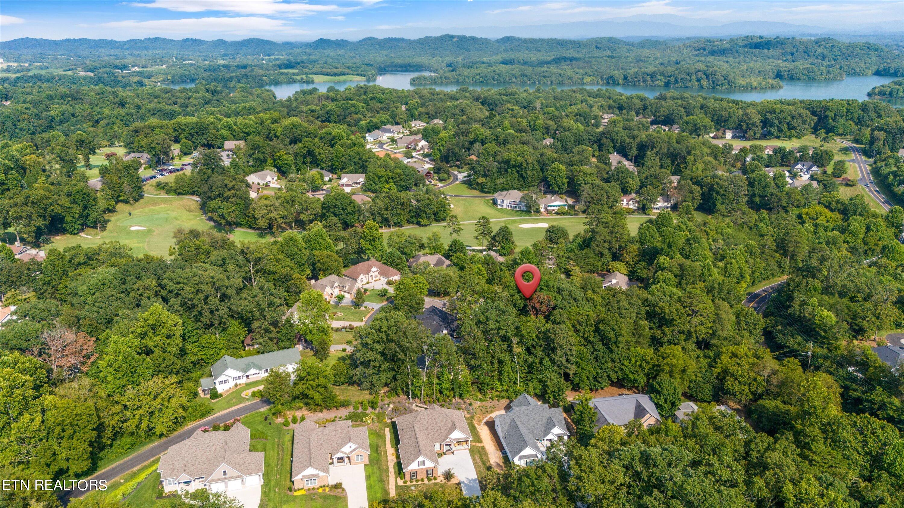 304 Uhdali Place Loudon TN 37774
